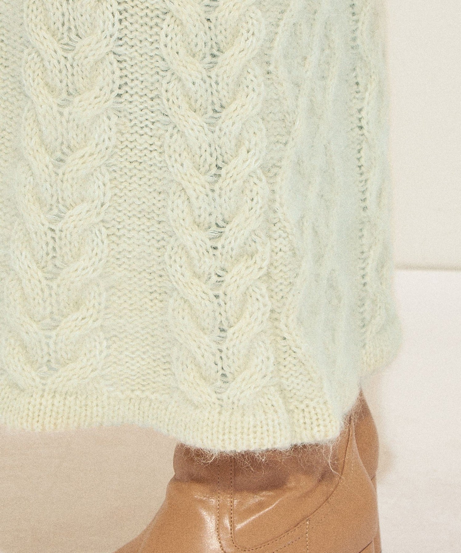 馬海毛毛茸茸絞花針織半身裙