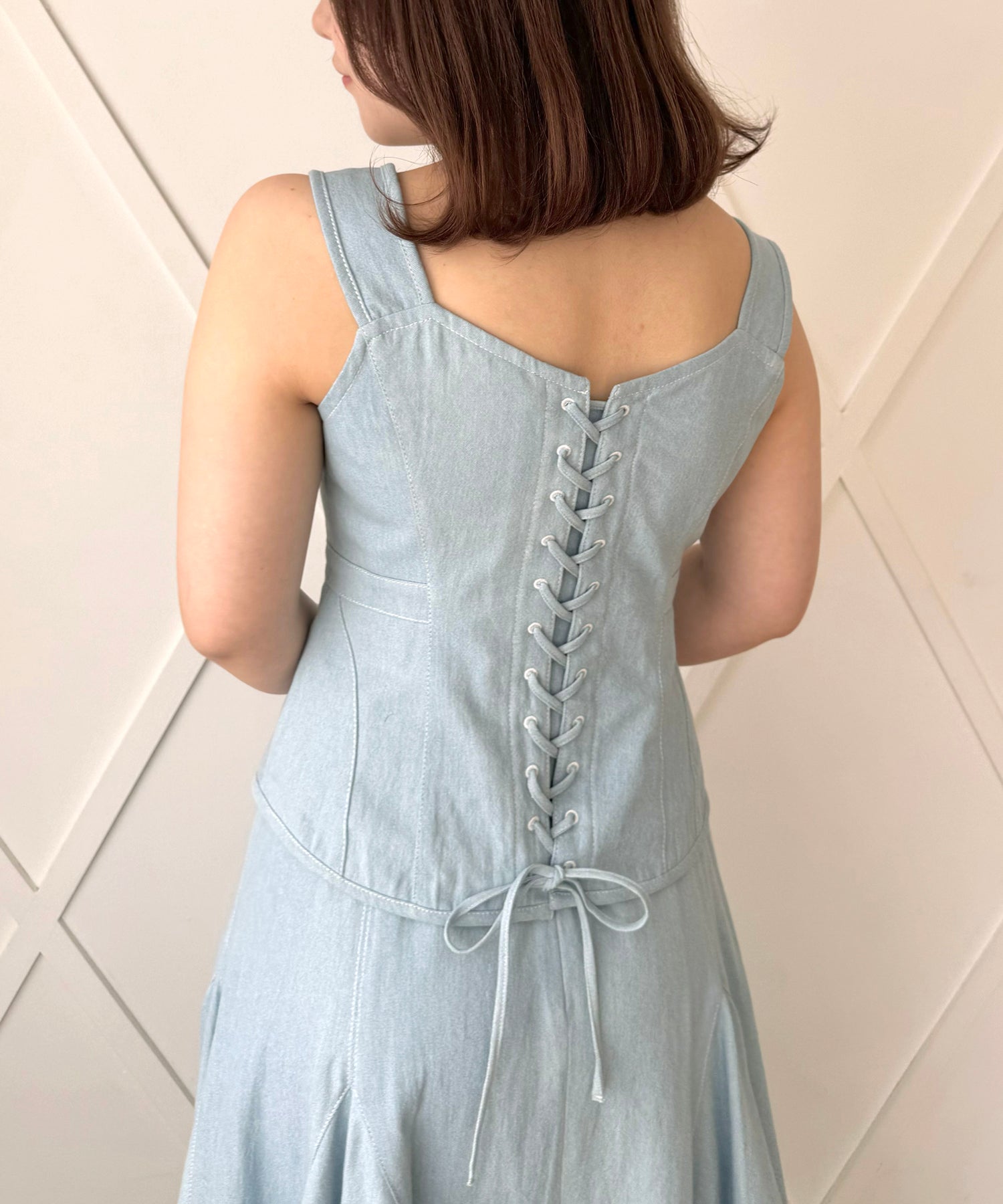Lace-up bustier