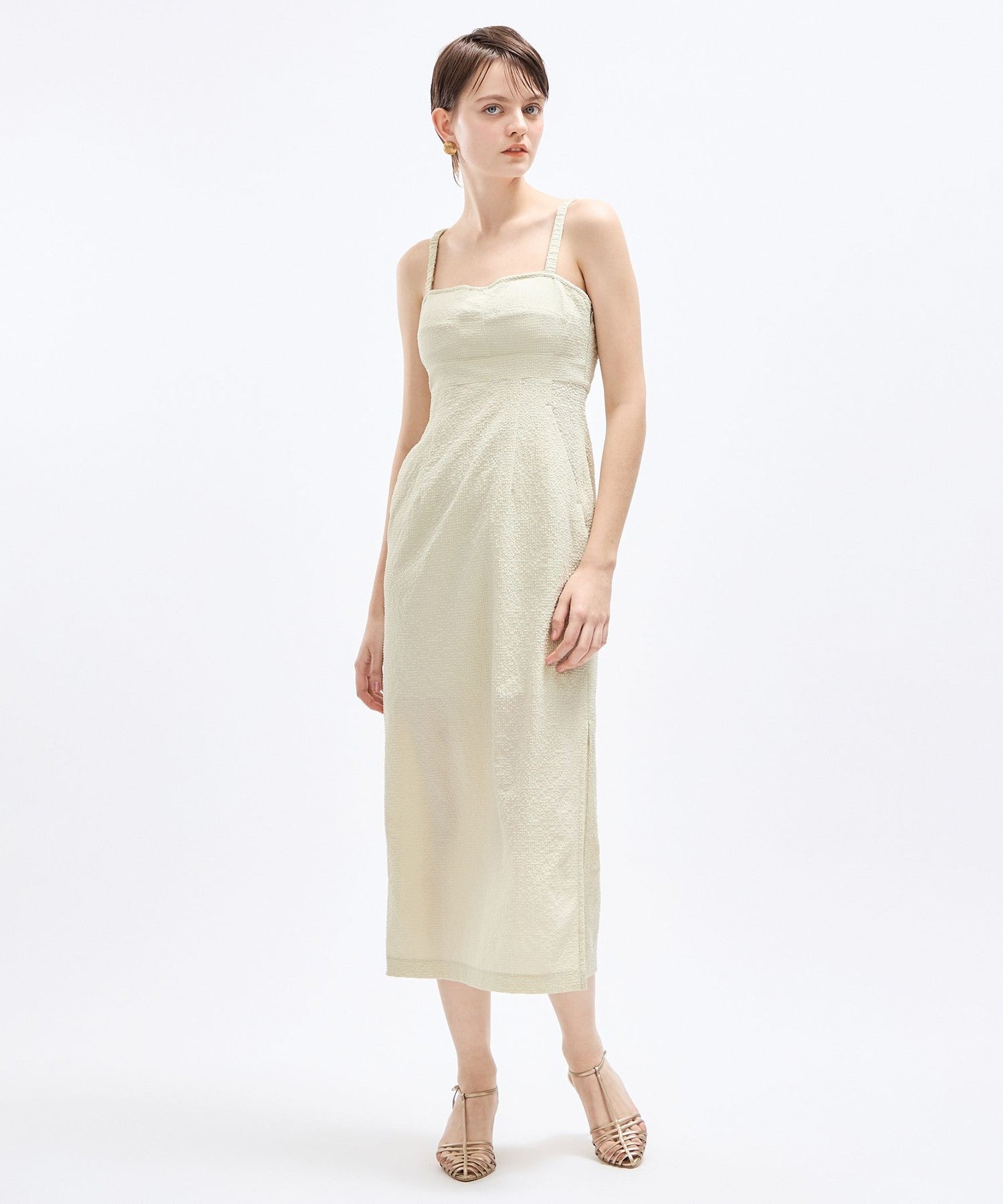 淺色格紋緊身胸衣連身裙