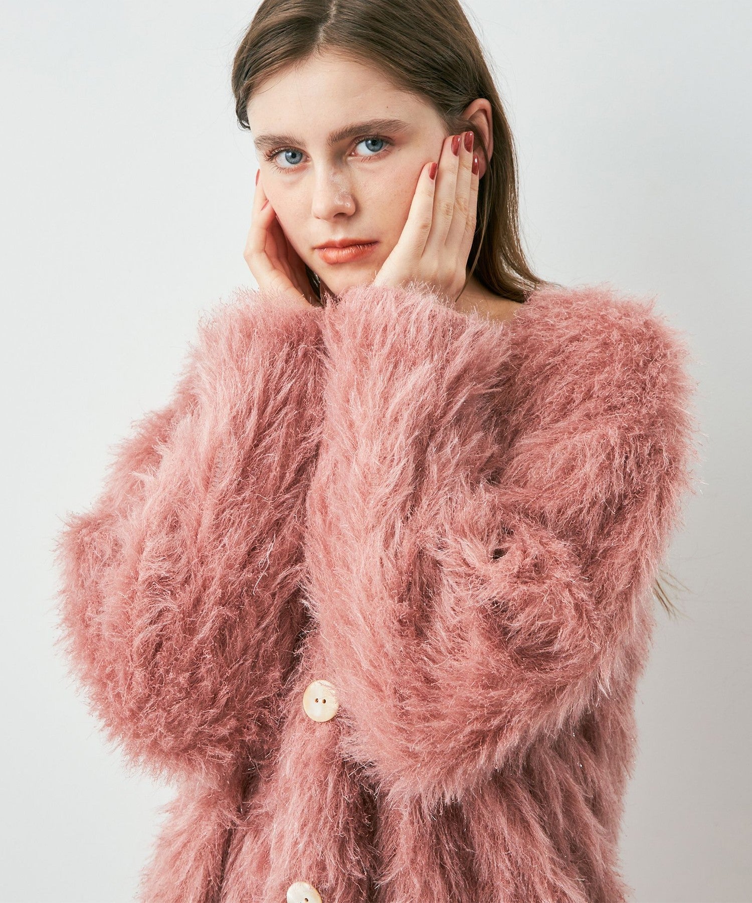 亮色毛茸茸長外套