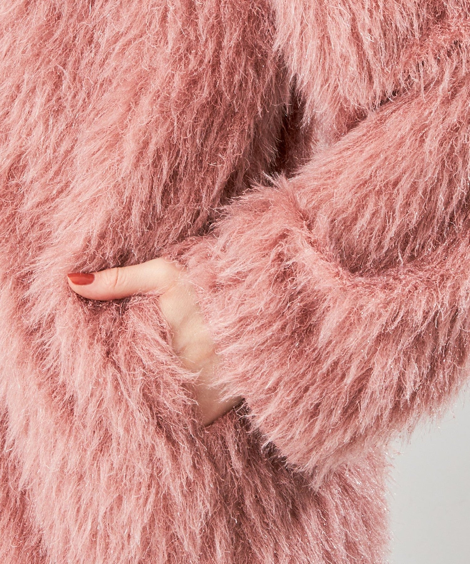 亮色毛茸茸長外套