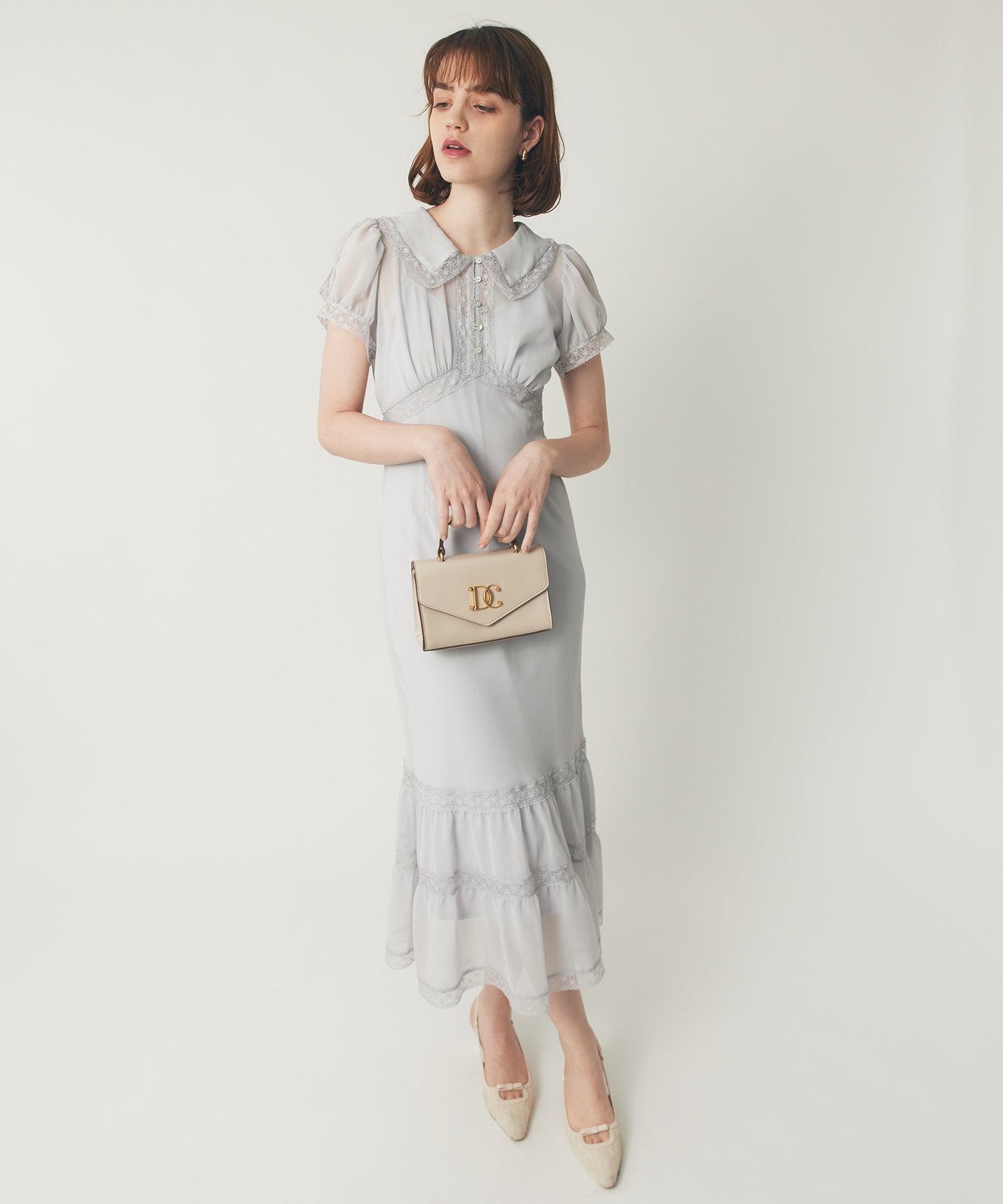 シフォンレースカラーワンピース