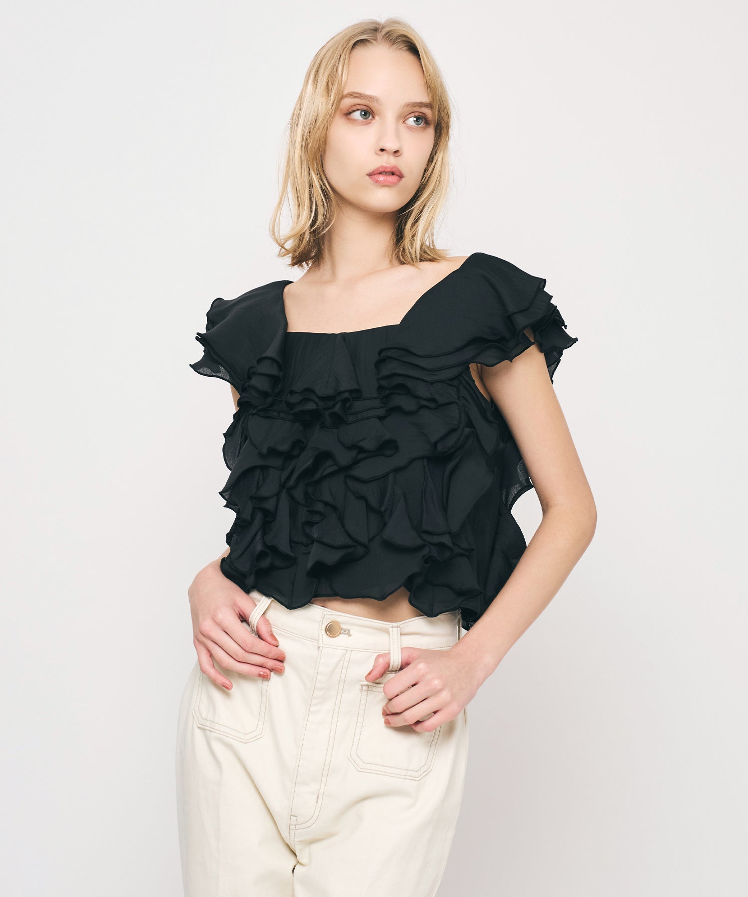 【予約】シアーフレアフリルブラウス