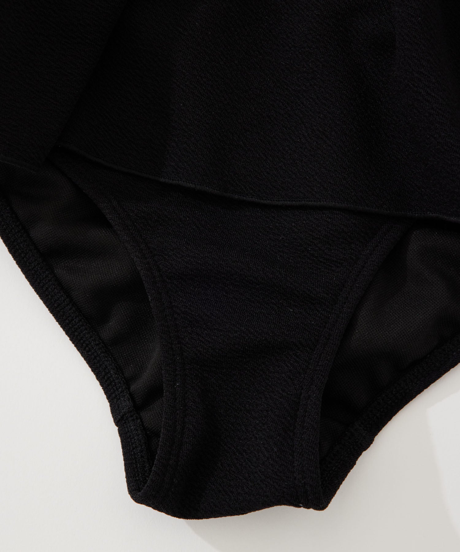 セパレートビスチェスイムウェア