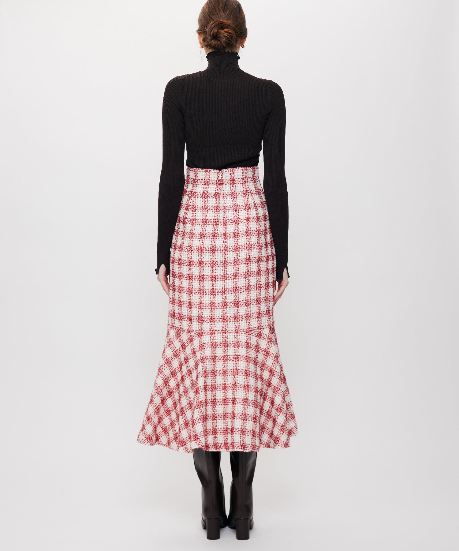 ハイネックリブニット