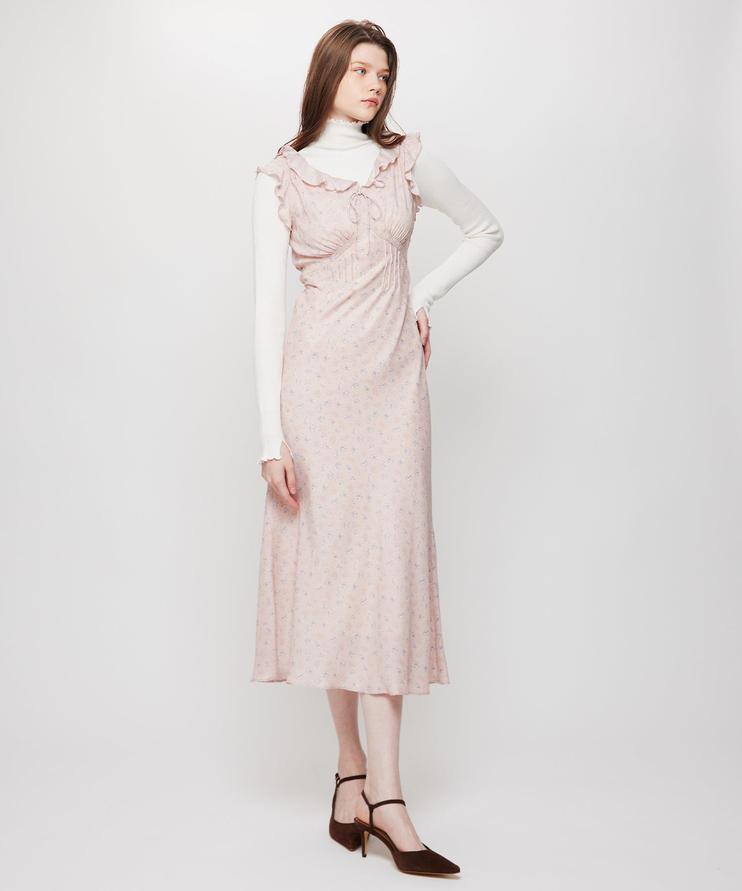 ハイネックリブニット