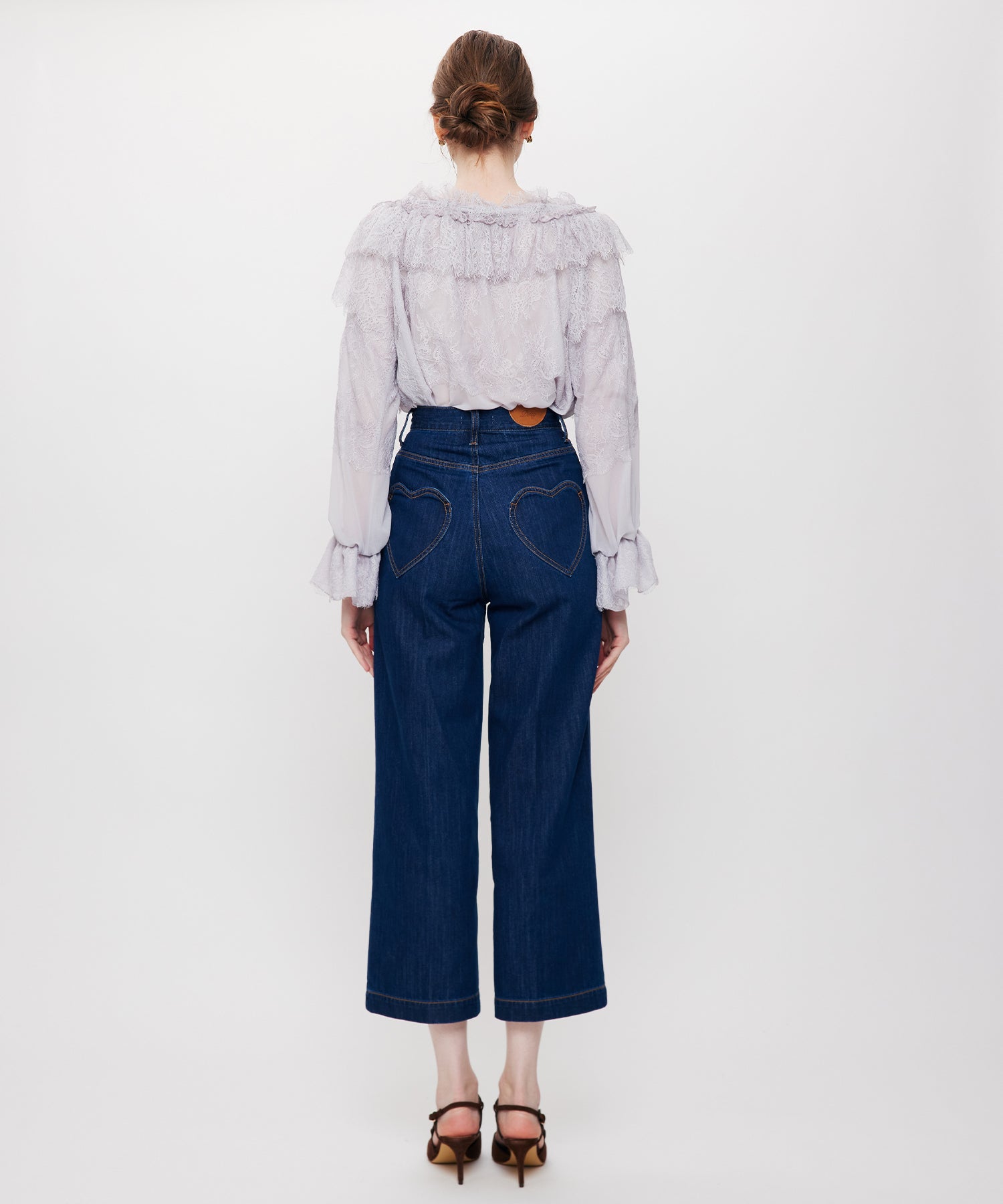 ティアードレースブラウス