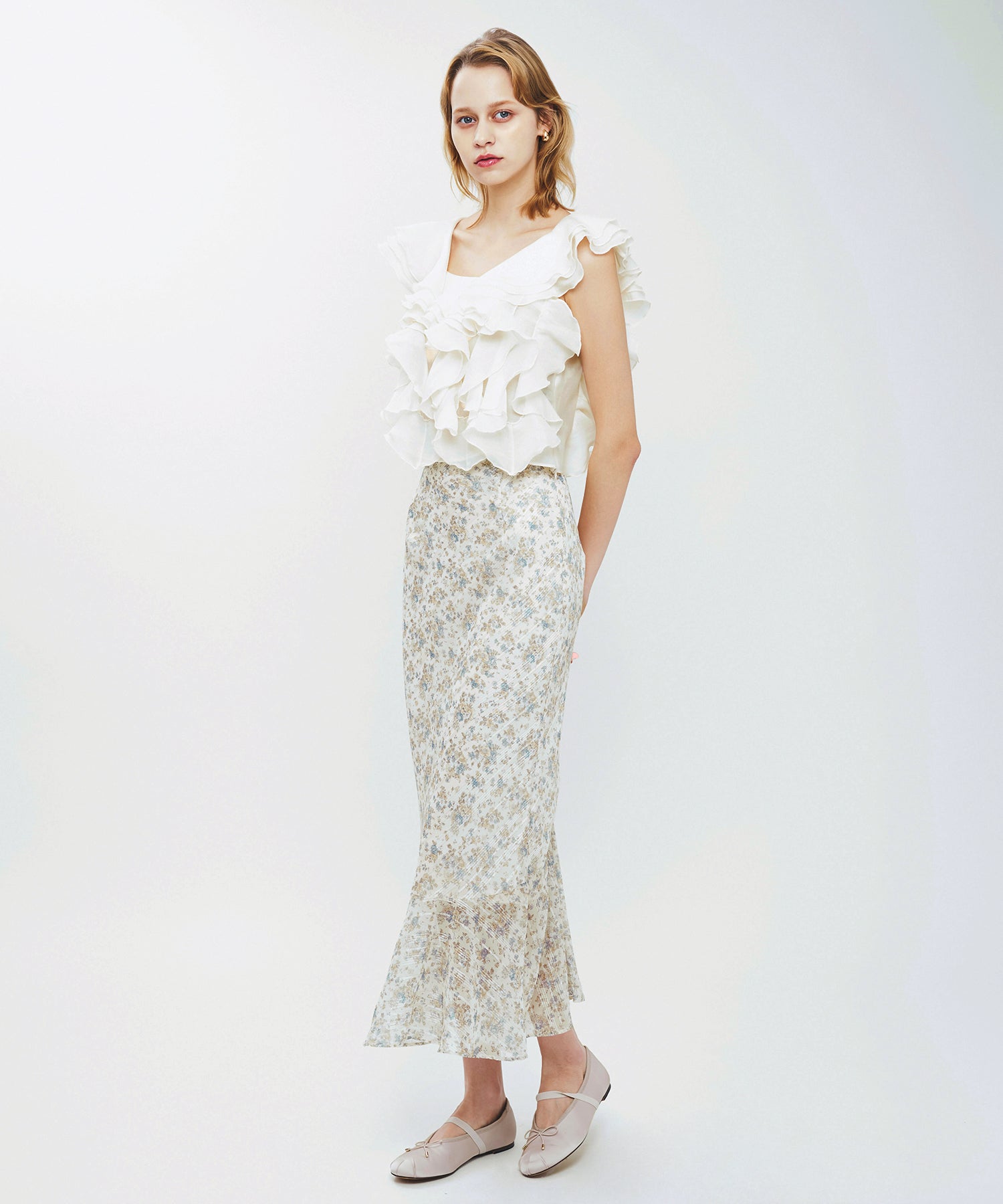 シアーフレアフリルブラウス