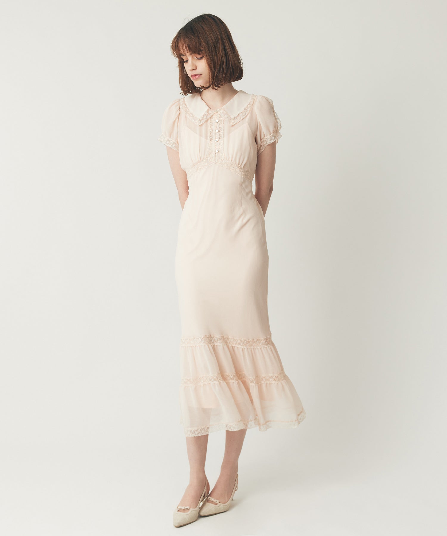 シフォンレースカラーワンピース