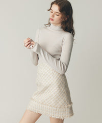 シルクブレンドハイネックリブニット