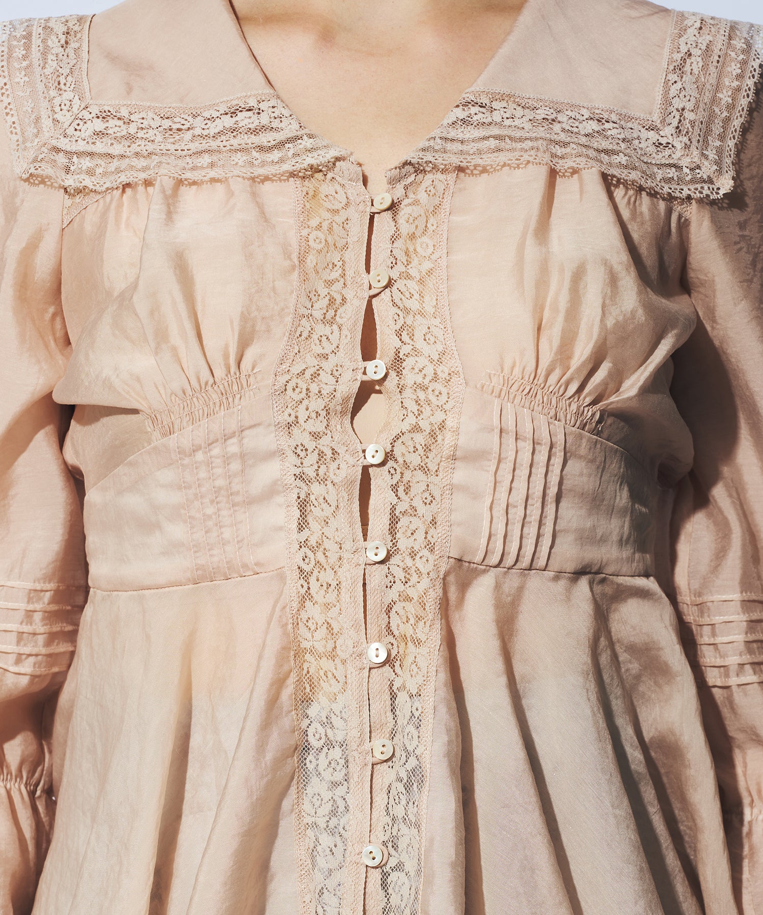 【予約】セーラーカラーレースブラウス