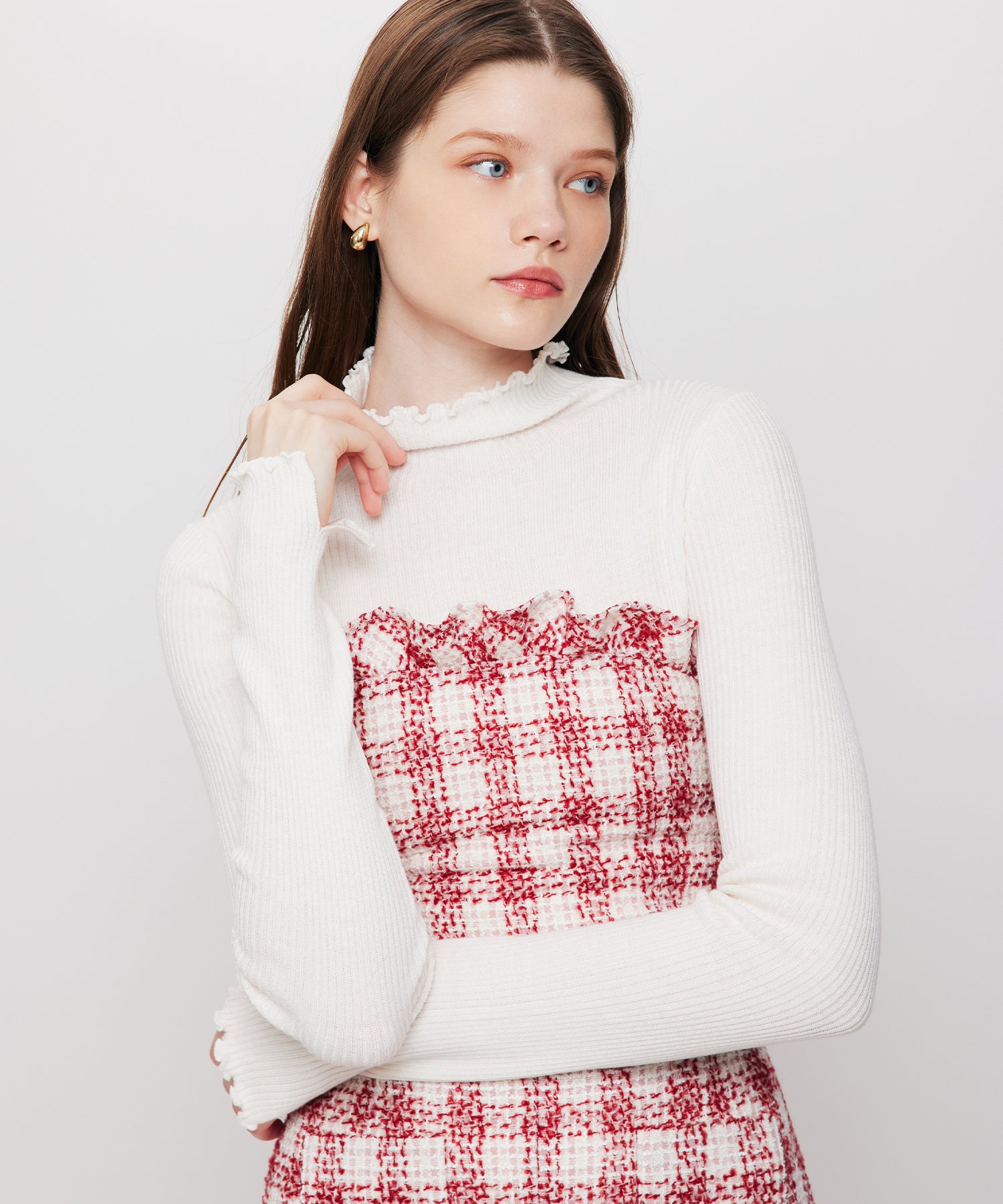 ハイネックリブニット