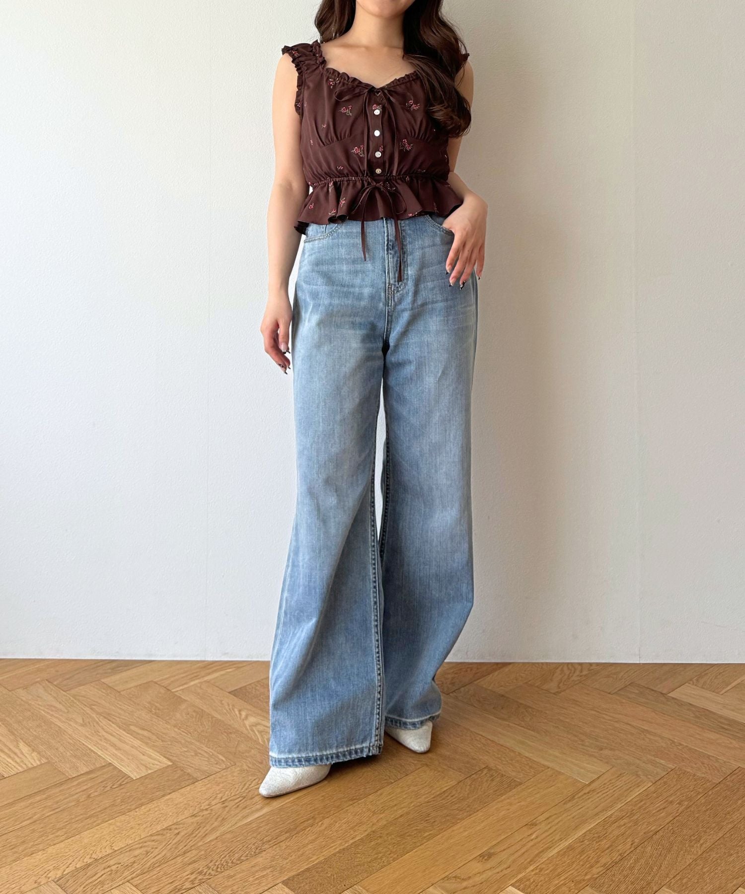 ローズ刺繍ギャザーブラウス