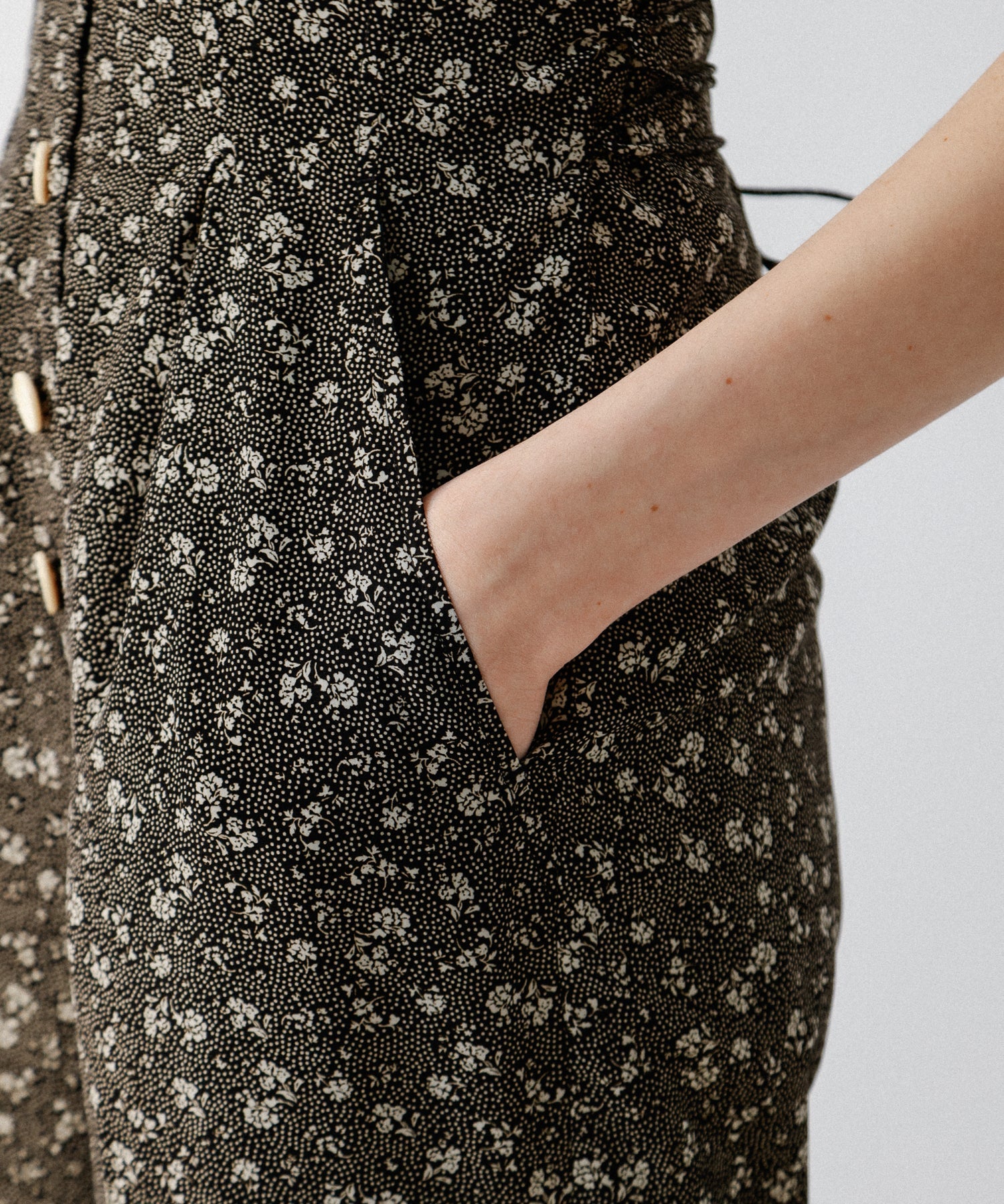 嬌小的花朵合而為一