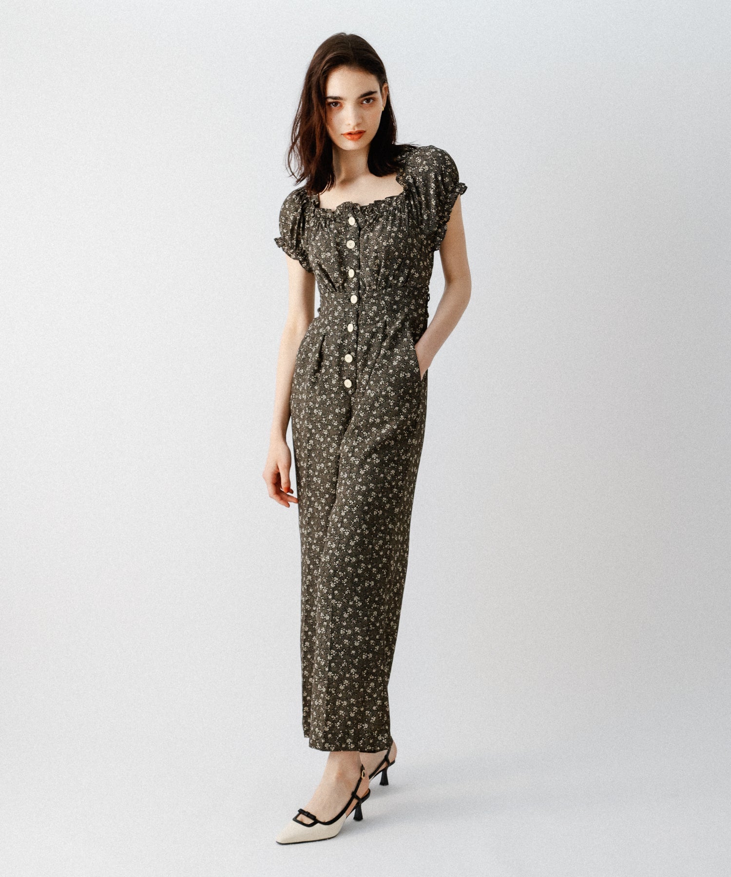 嬌小的花朵合而為一