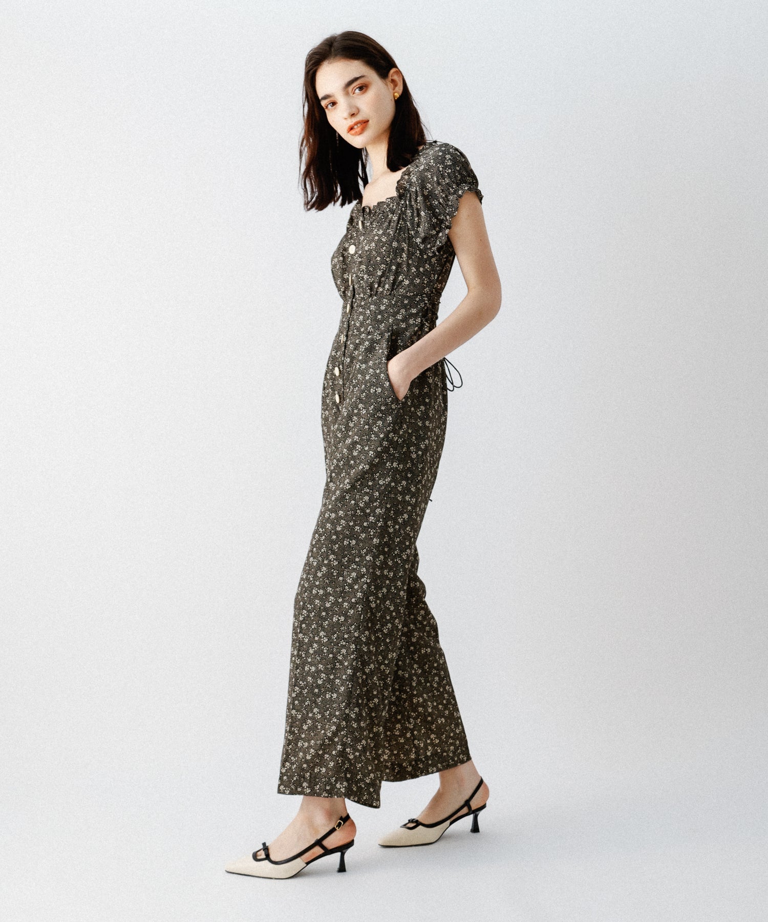 嬌小的花朵合而為一