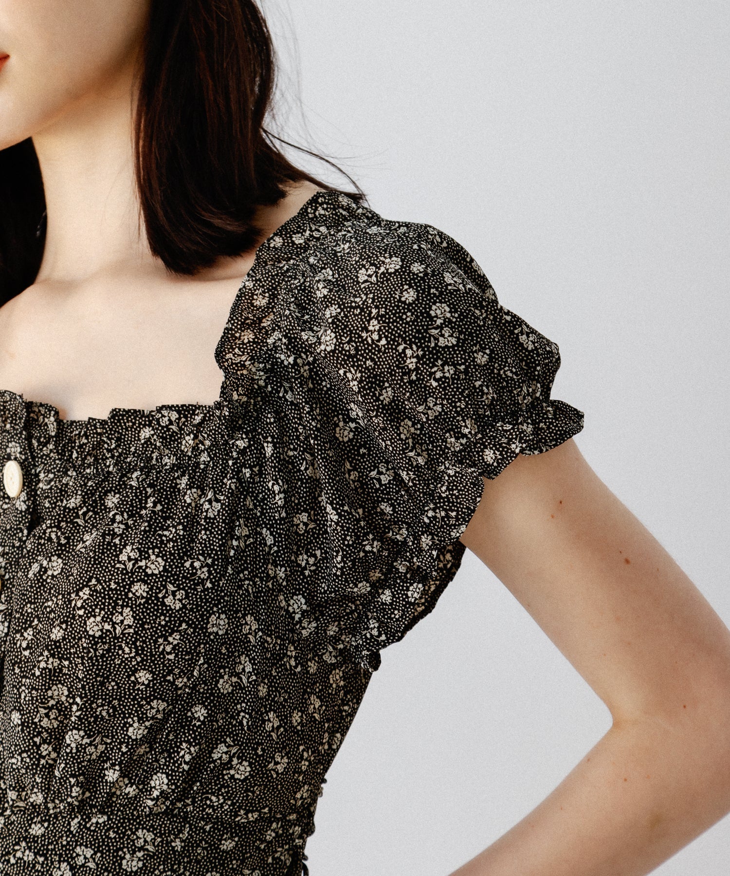 嬌小的花朵合而為一