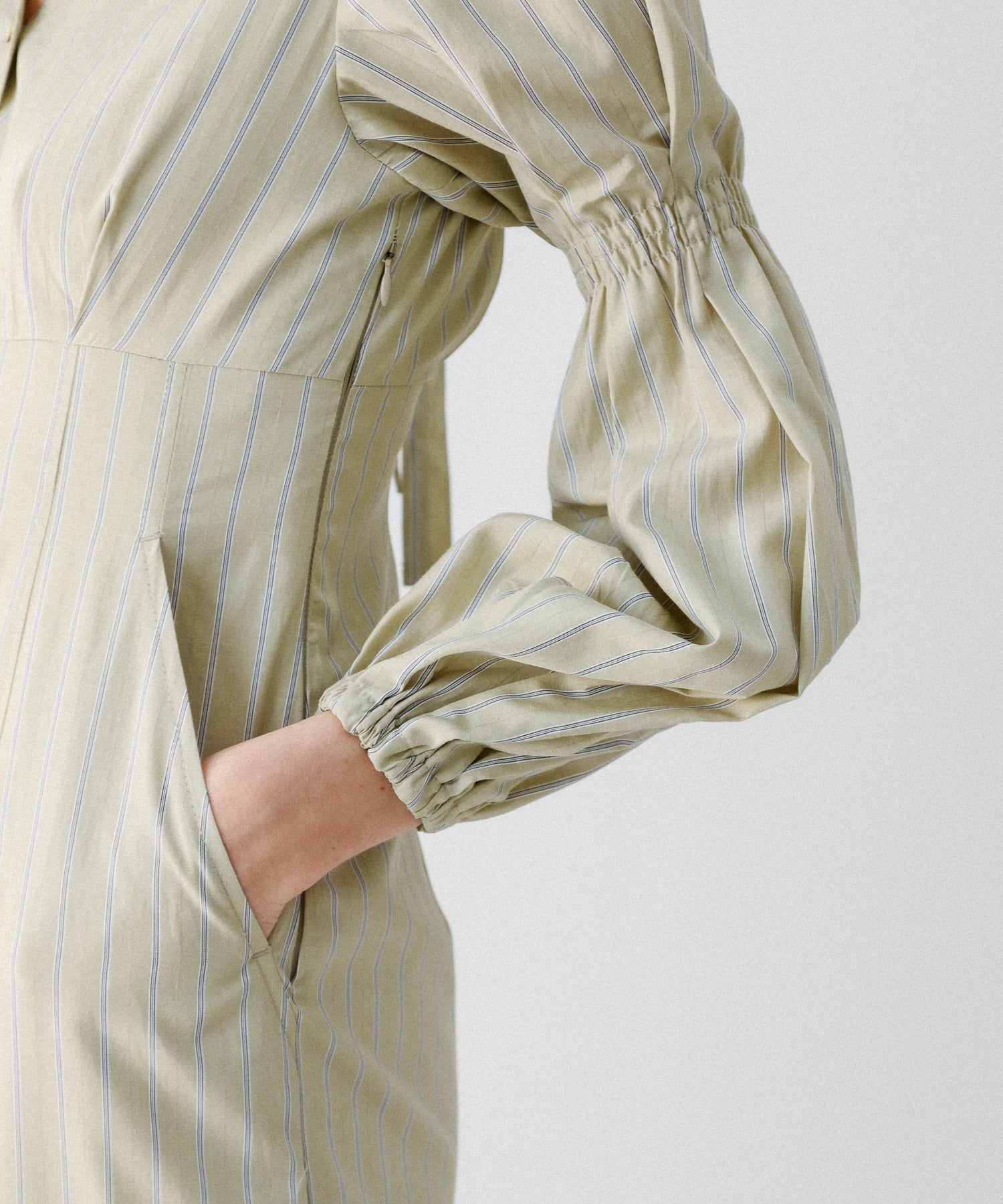 鏤空條紋女士連身裙