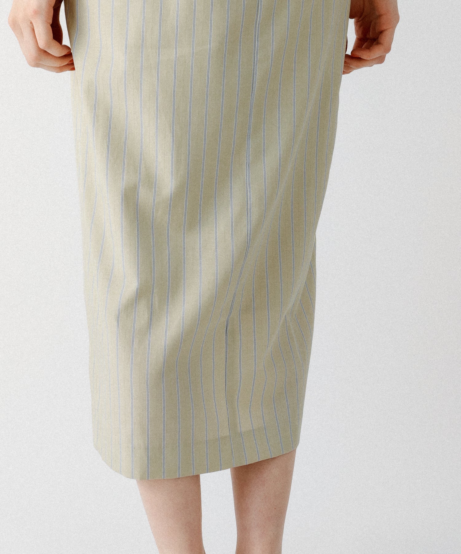 鏤空條紋女士連身裙