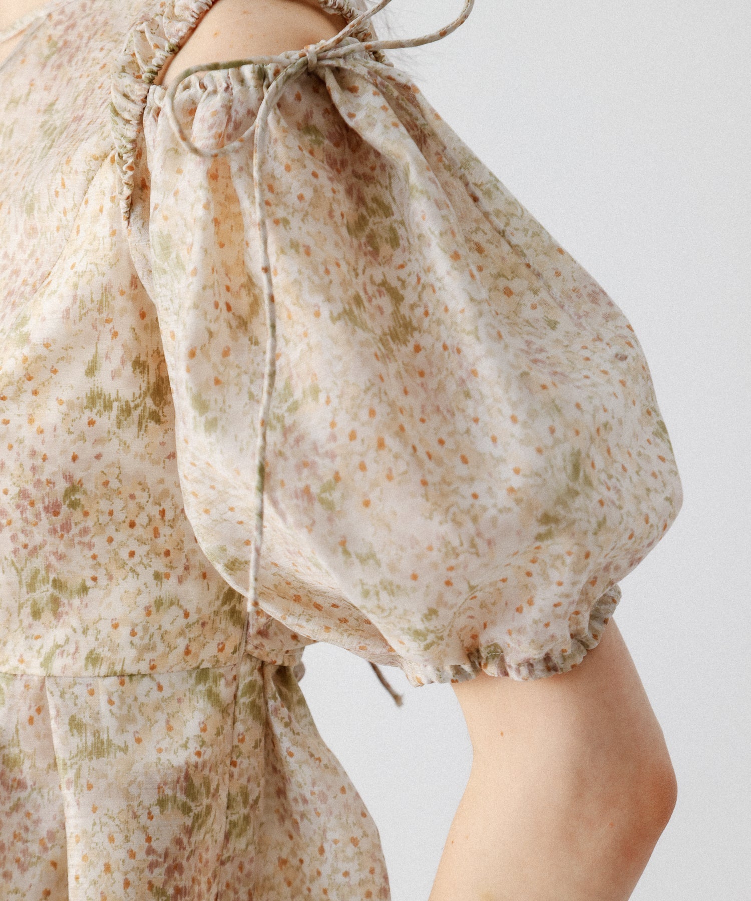 Merry Milton 鏤空襯衫