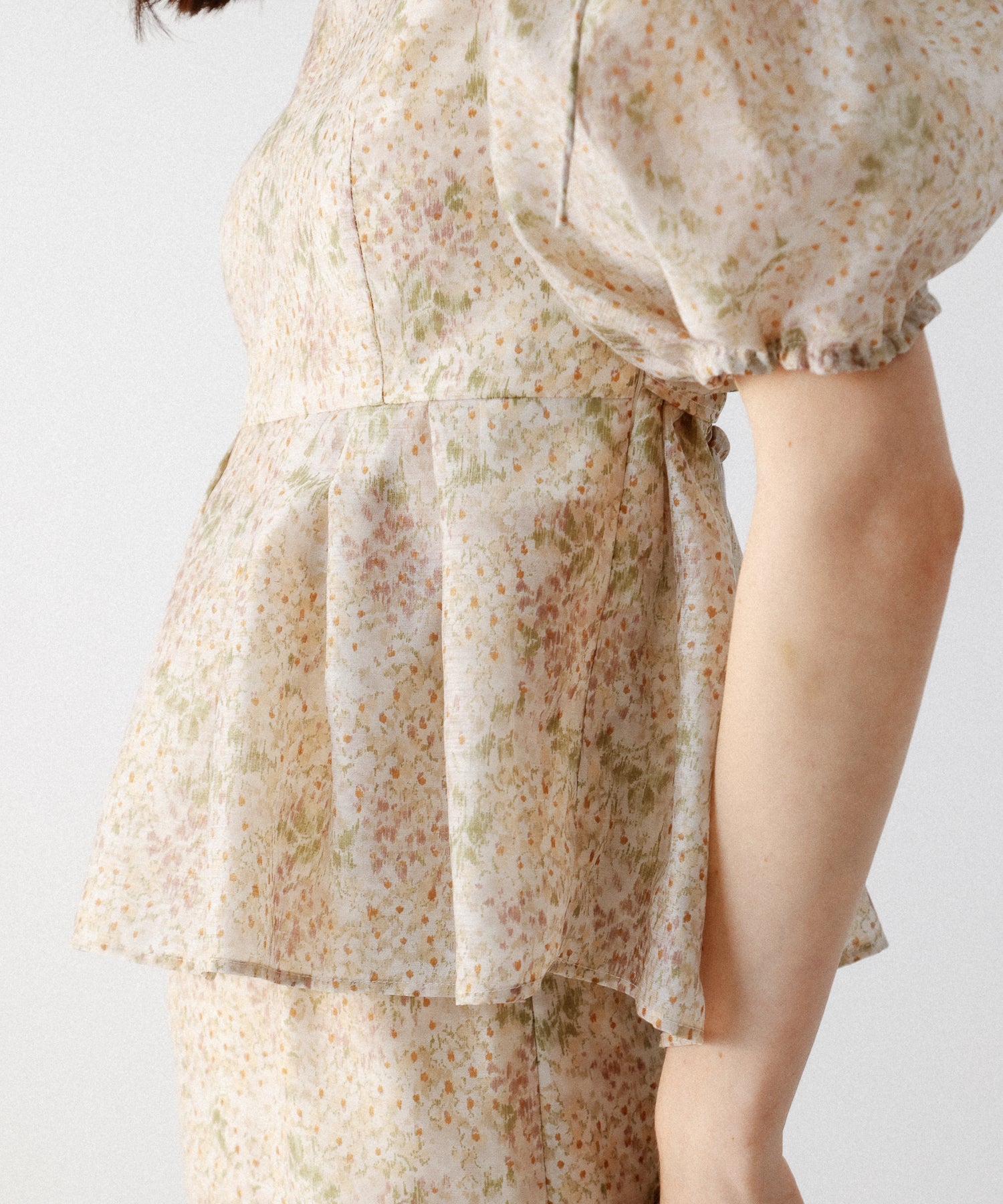 Merry Milton 鏤空襯衫