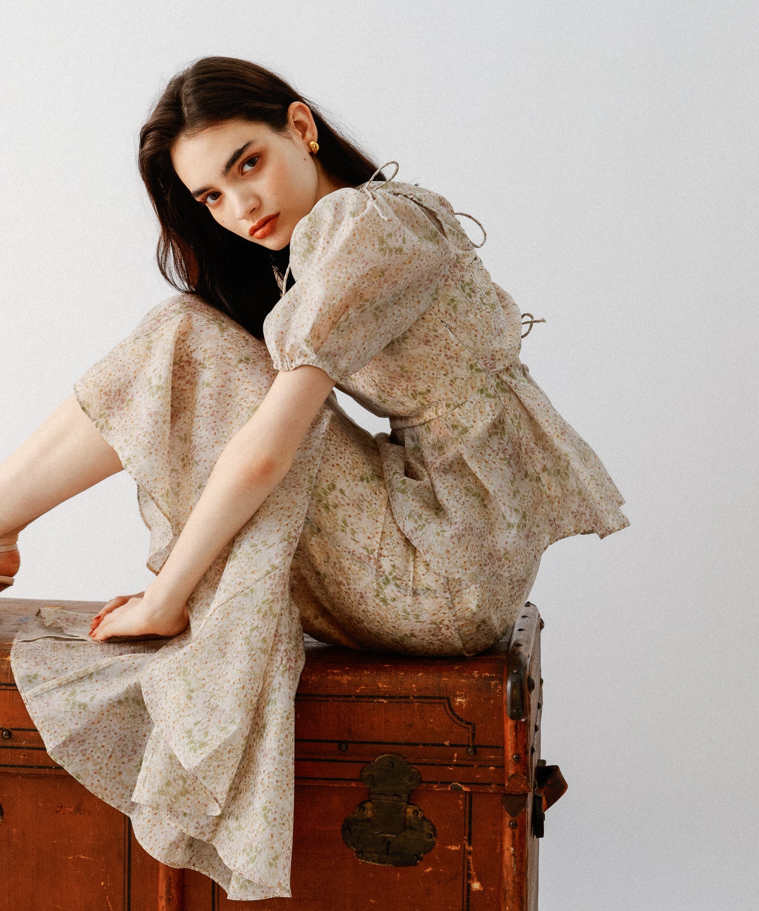 Merry Milton 鏤空襯衫