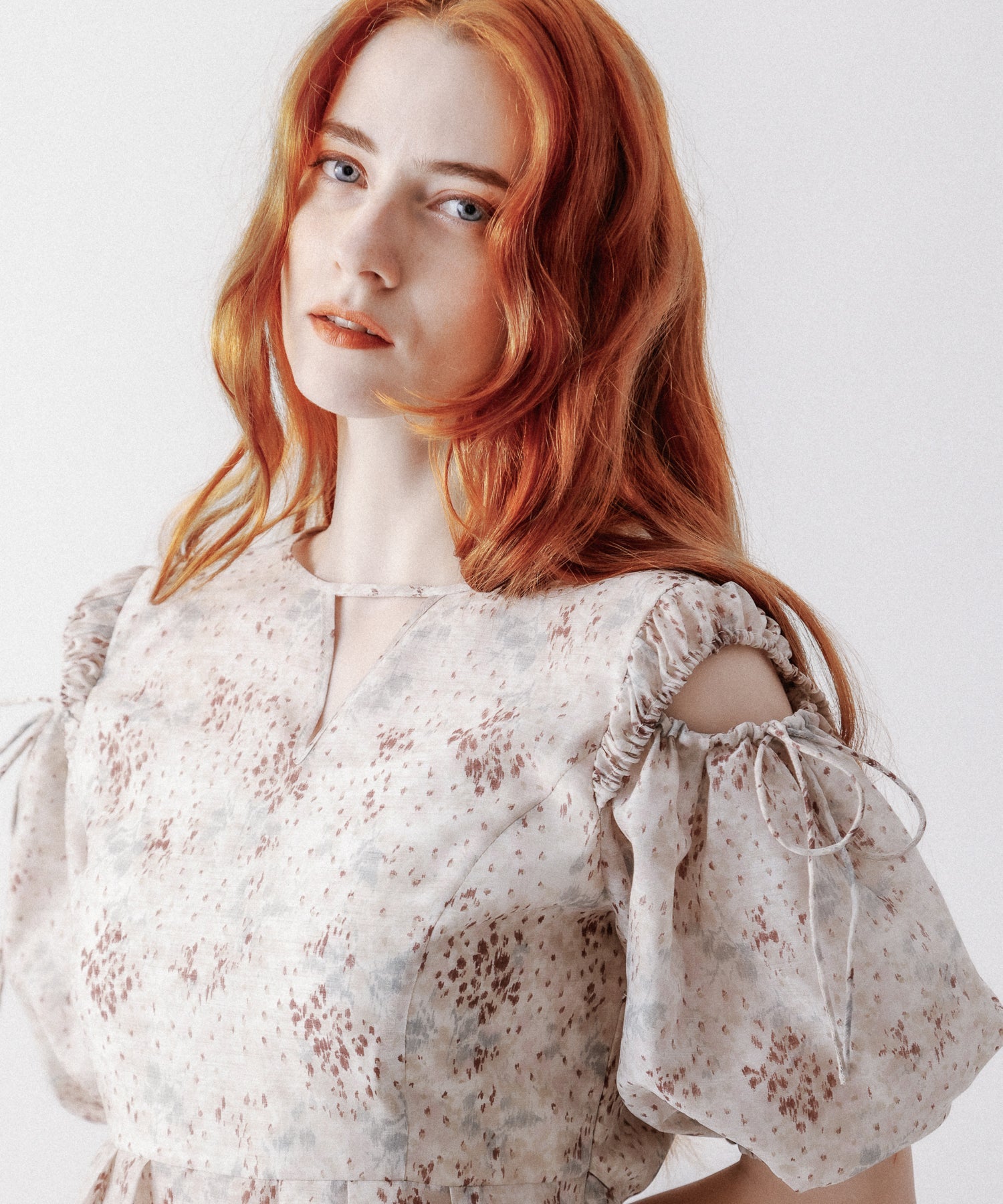 Merry Milton 鏤空襯衫