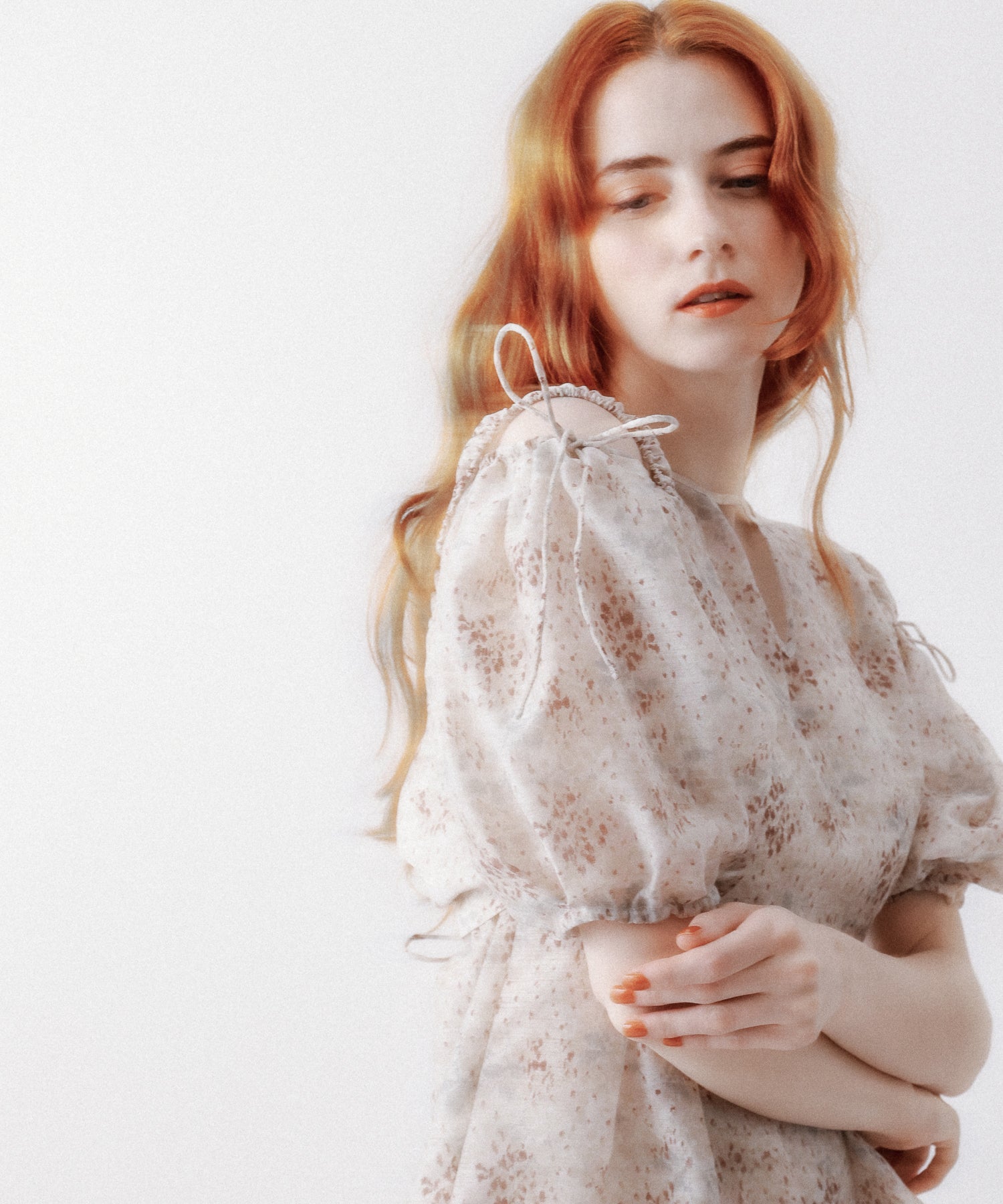 Merry Milton 鏤空襯衫