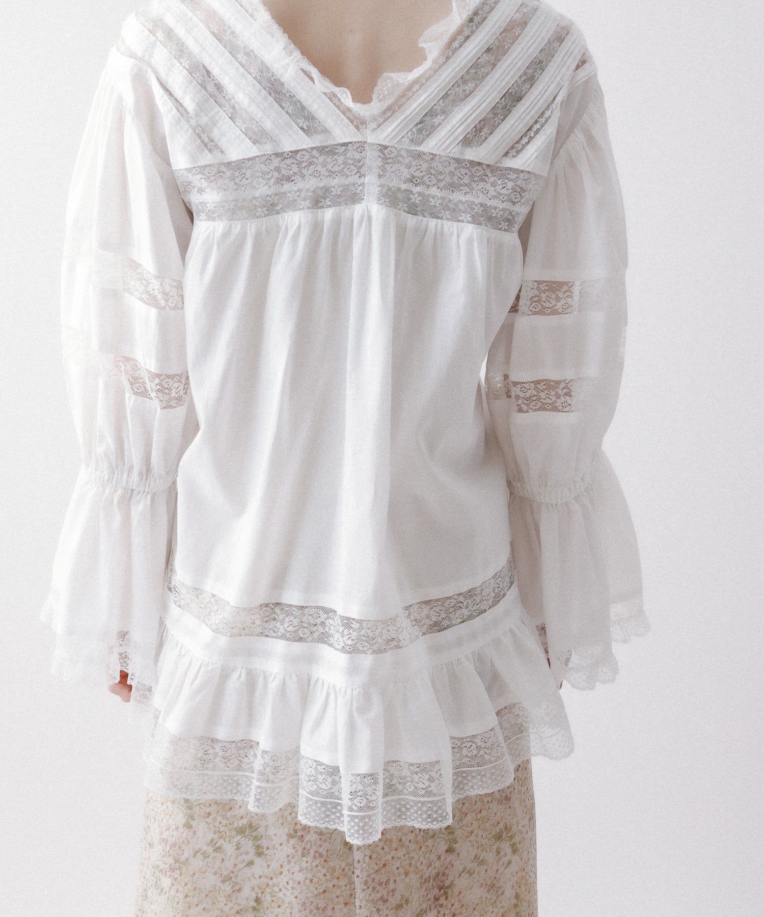 Lace mix Victorian tunic