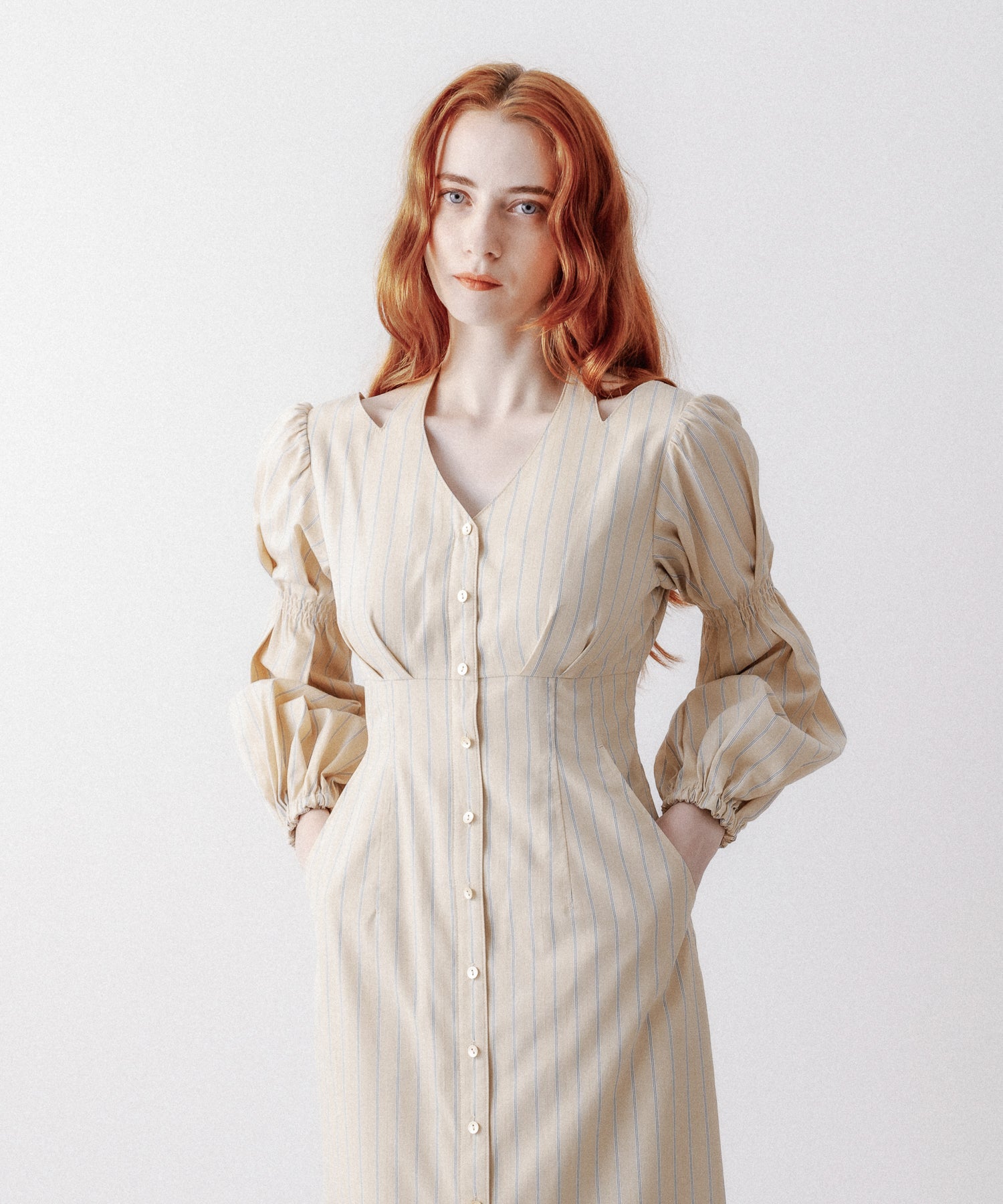 鏤空條紋女士連身裙