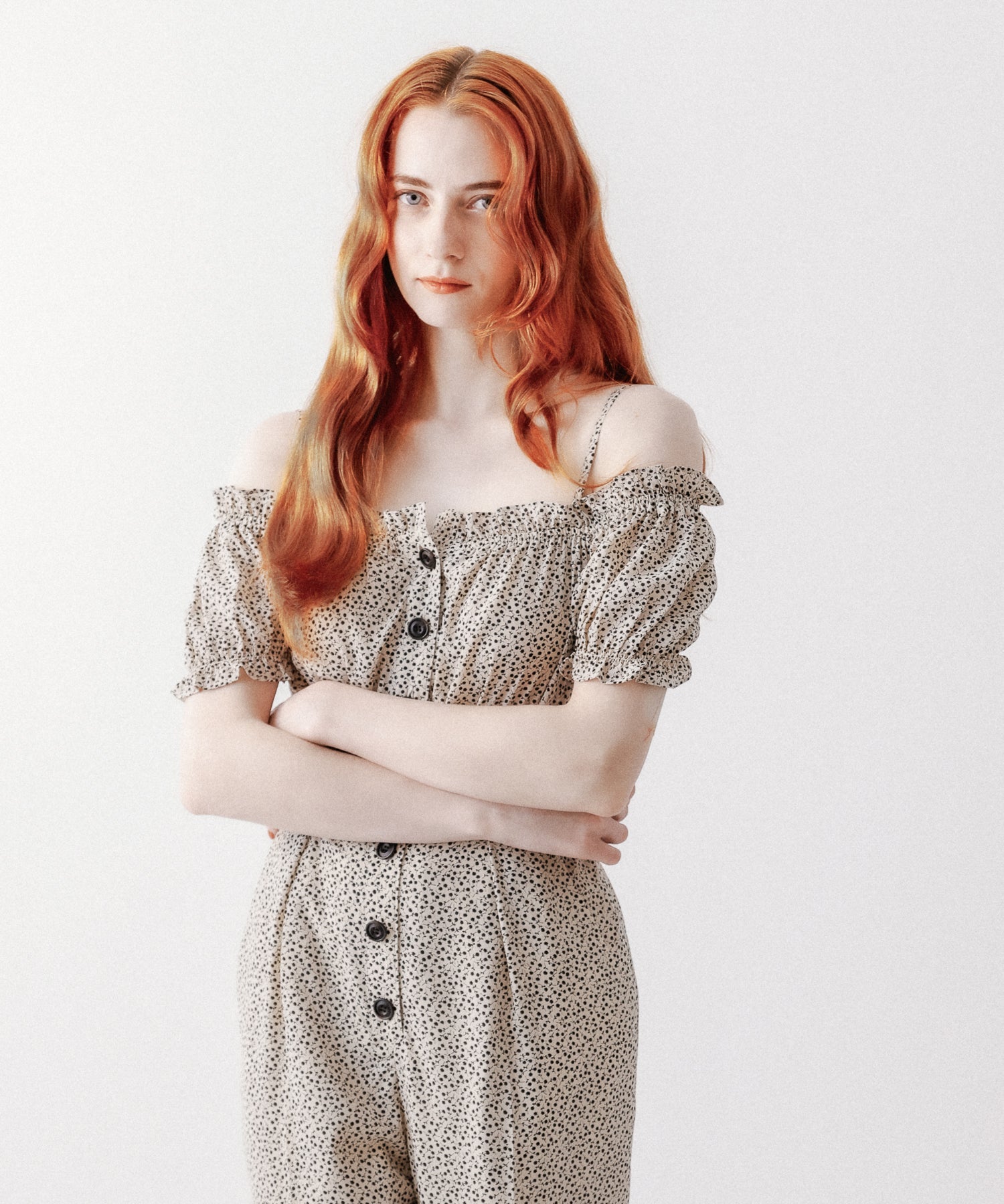 嬌小的花朵合而為一