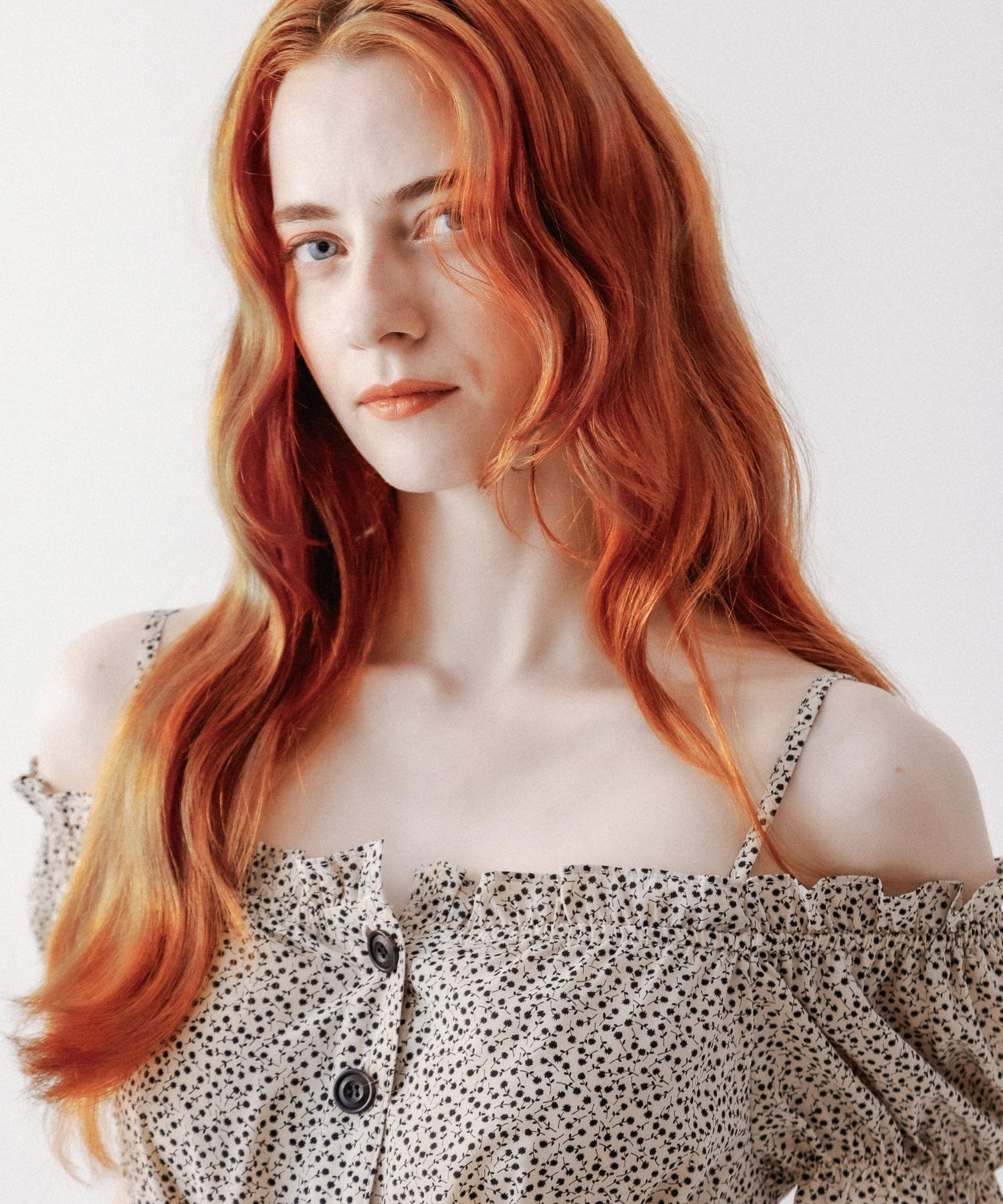 嬌小的花朵合而為一