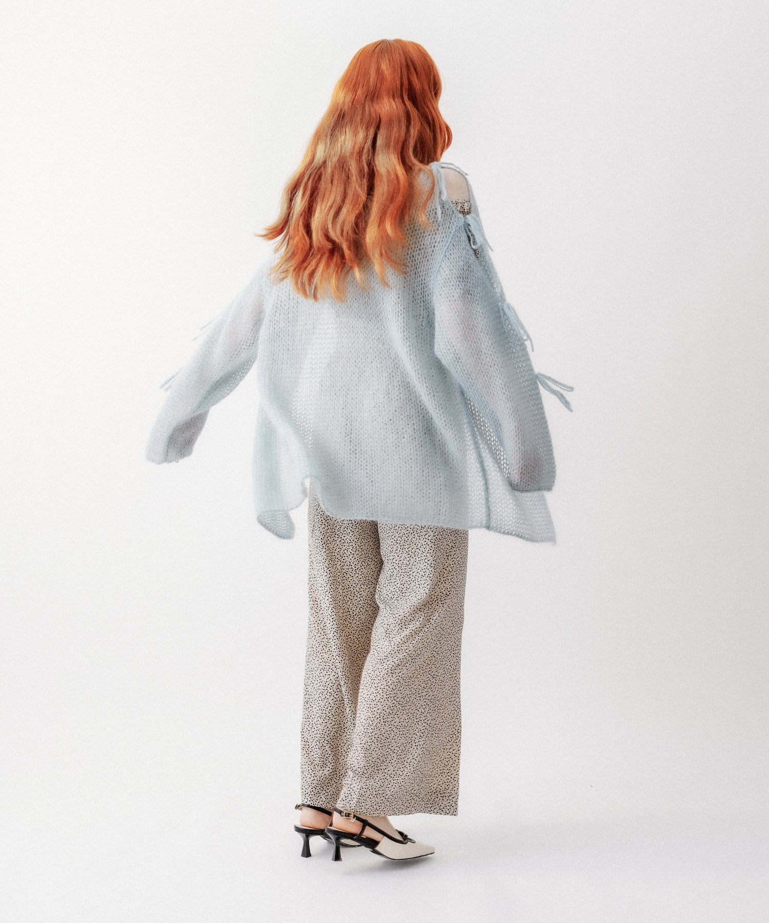 嬌小的花朵合而為一