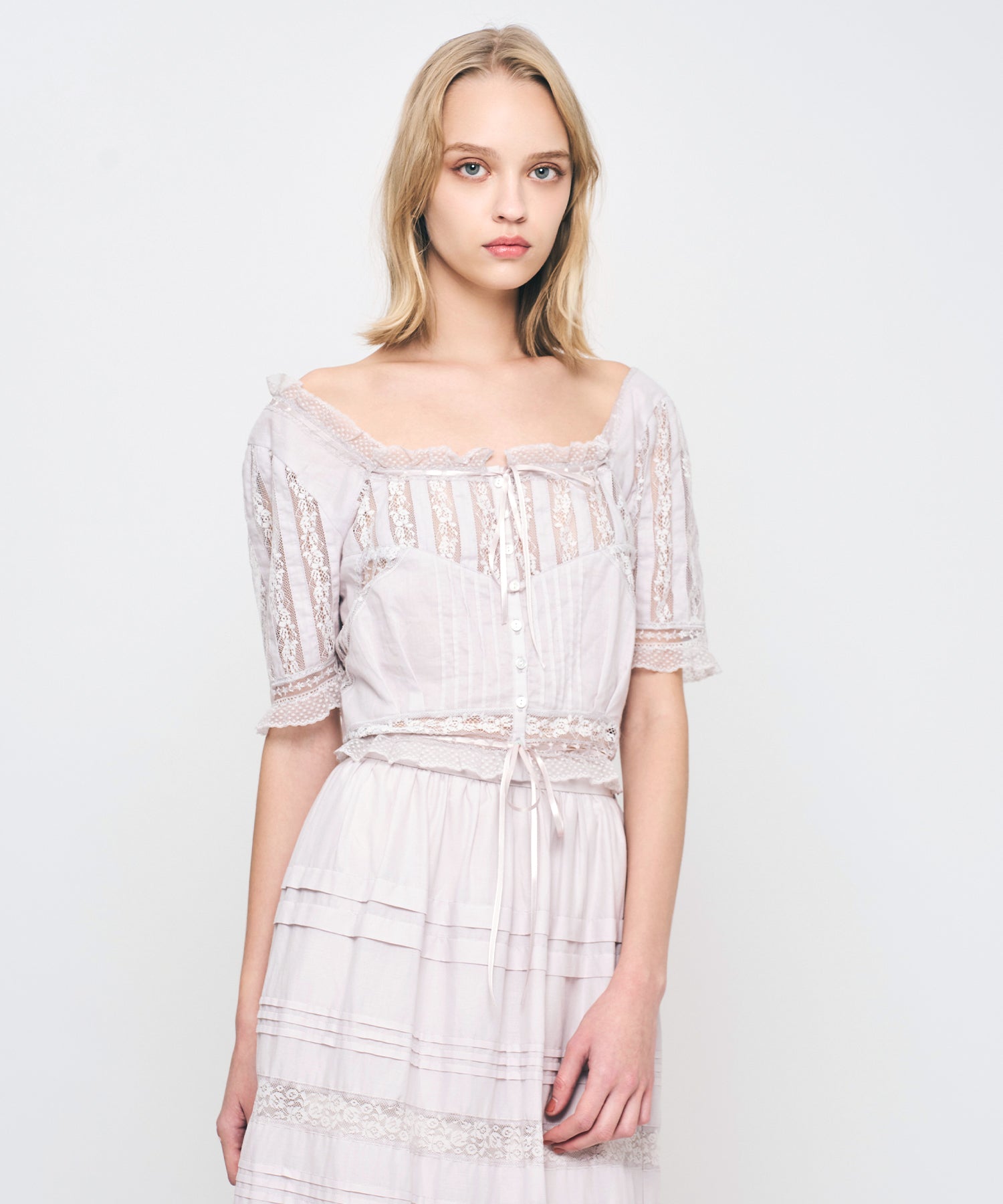 レースMIXヴィクトリアンブラウス