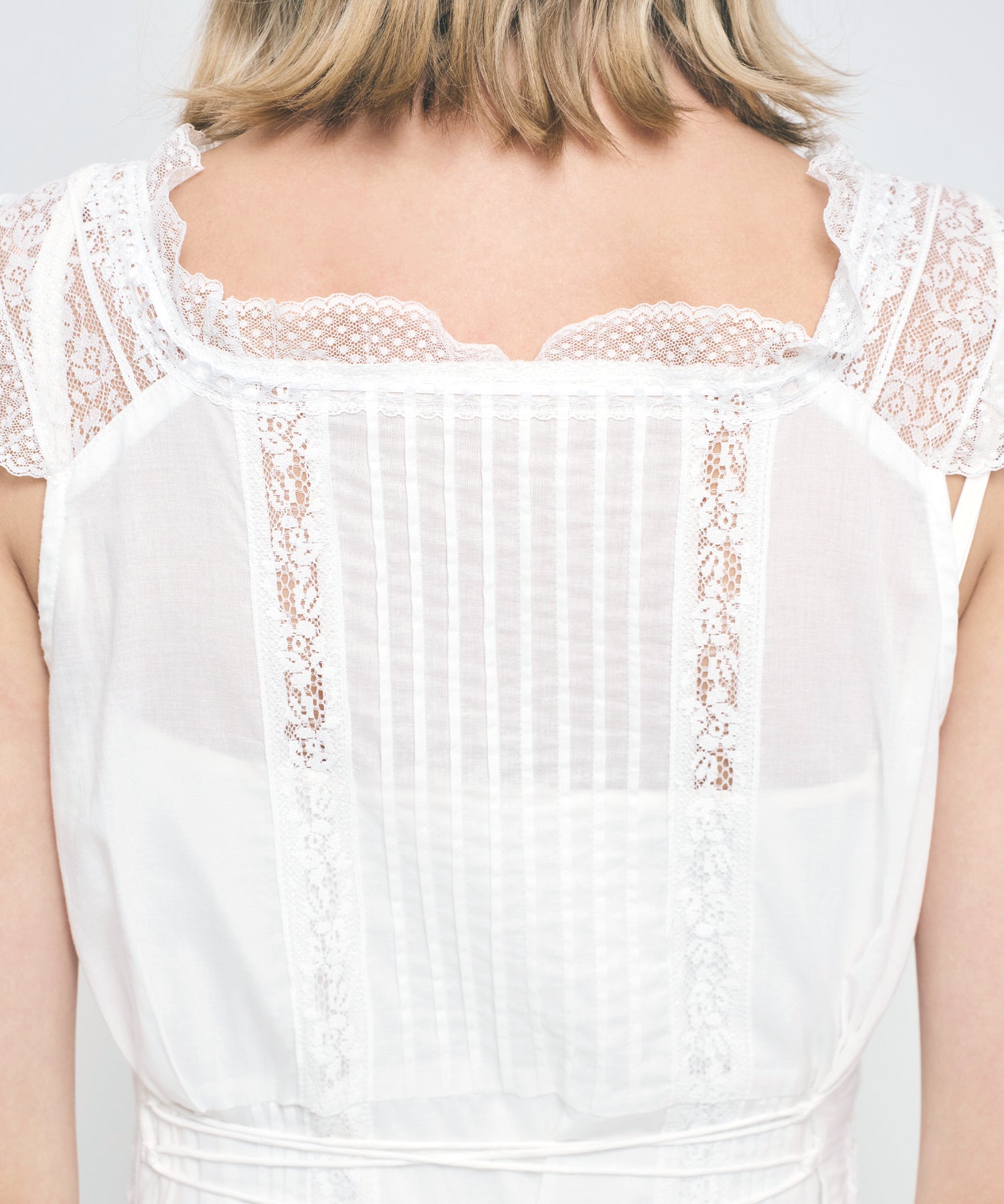 【予約】レースMIXヴィクトリアンワンピース