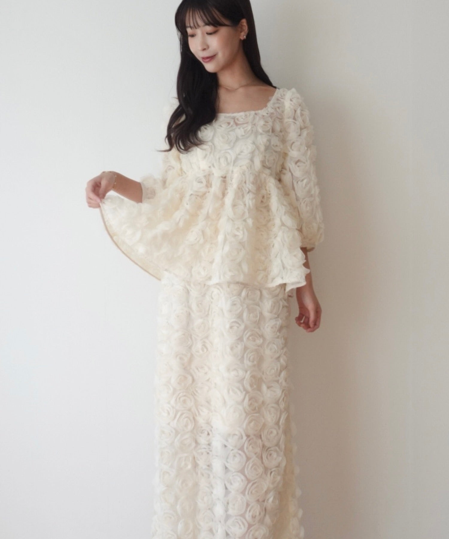 刺繡蕾絲半身裙