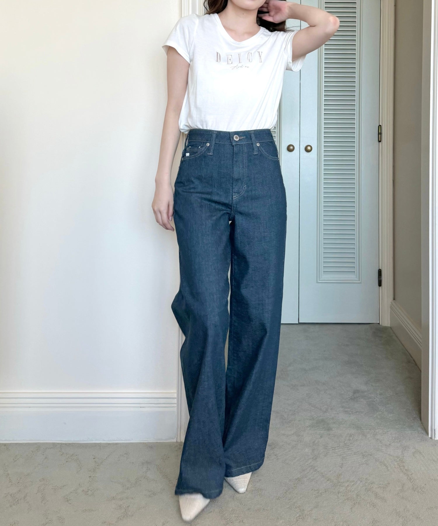 LISA WIDE