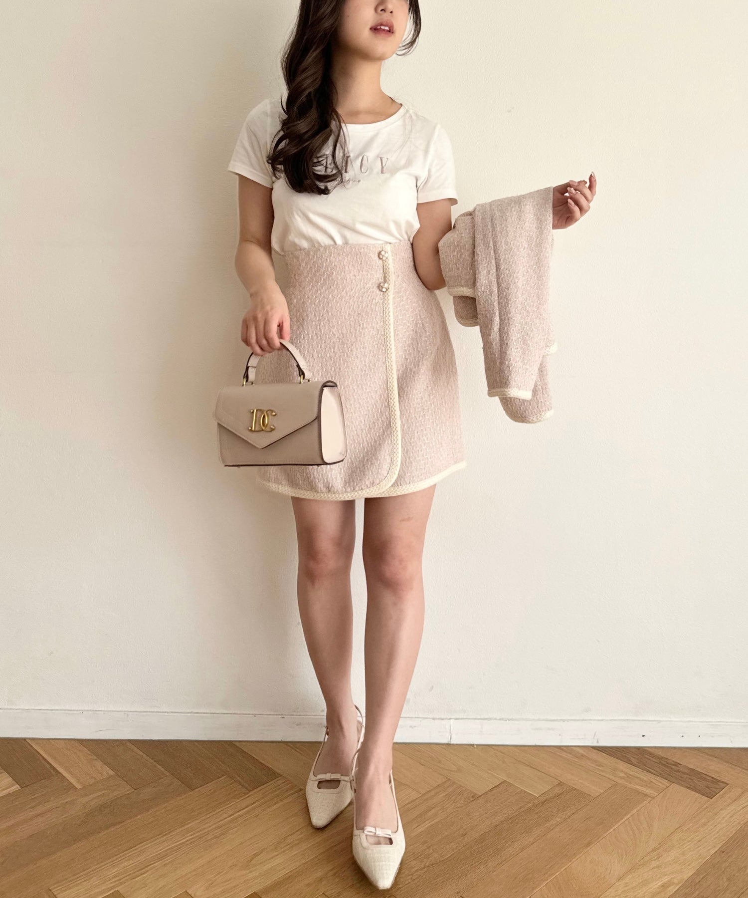 尖頭小號絲帶涼鞋