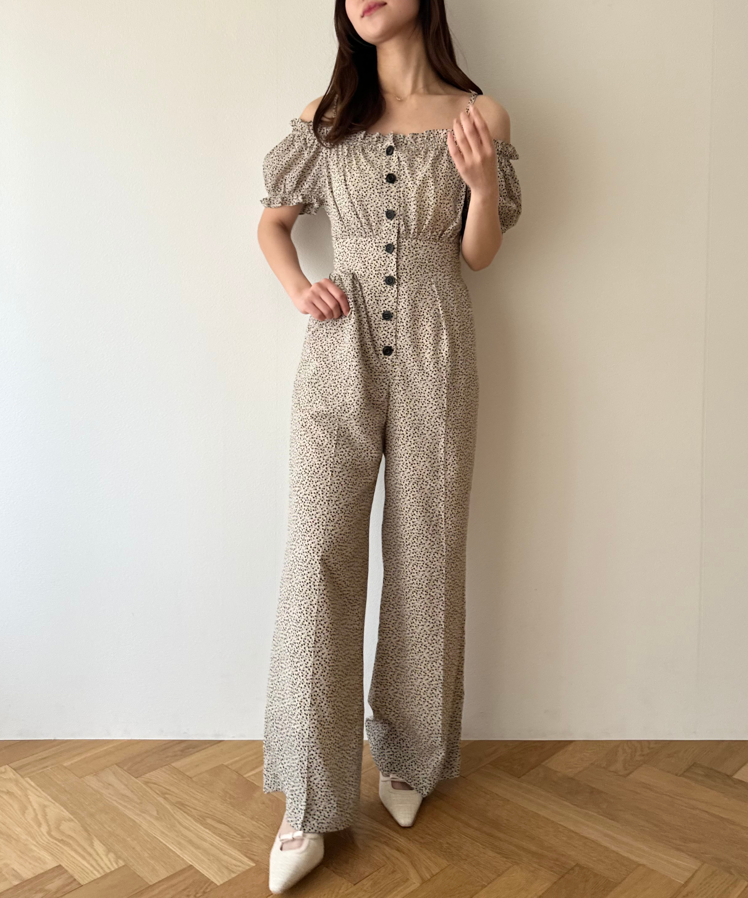 嬌小的花朵合而為一