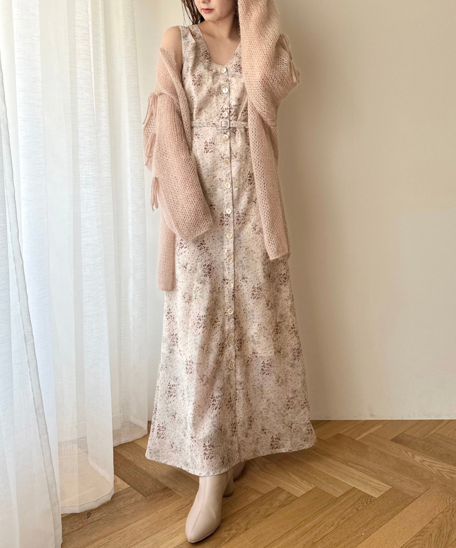 Merry Milton 鏤空連身裙