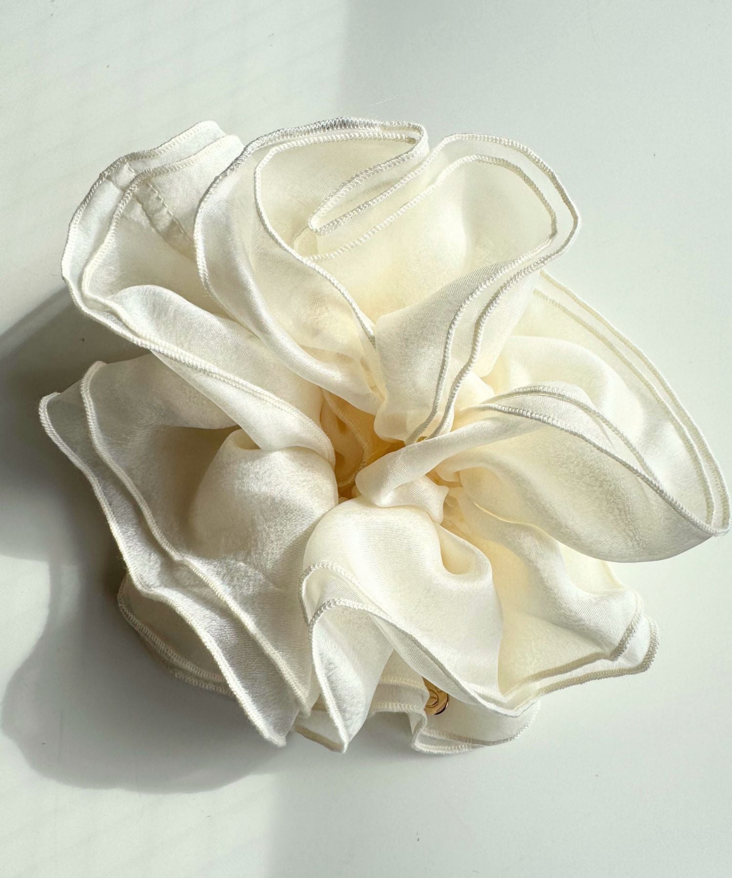 オーガンジーシュシュ