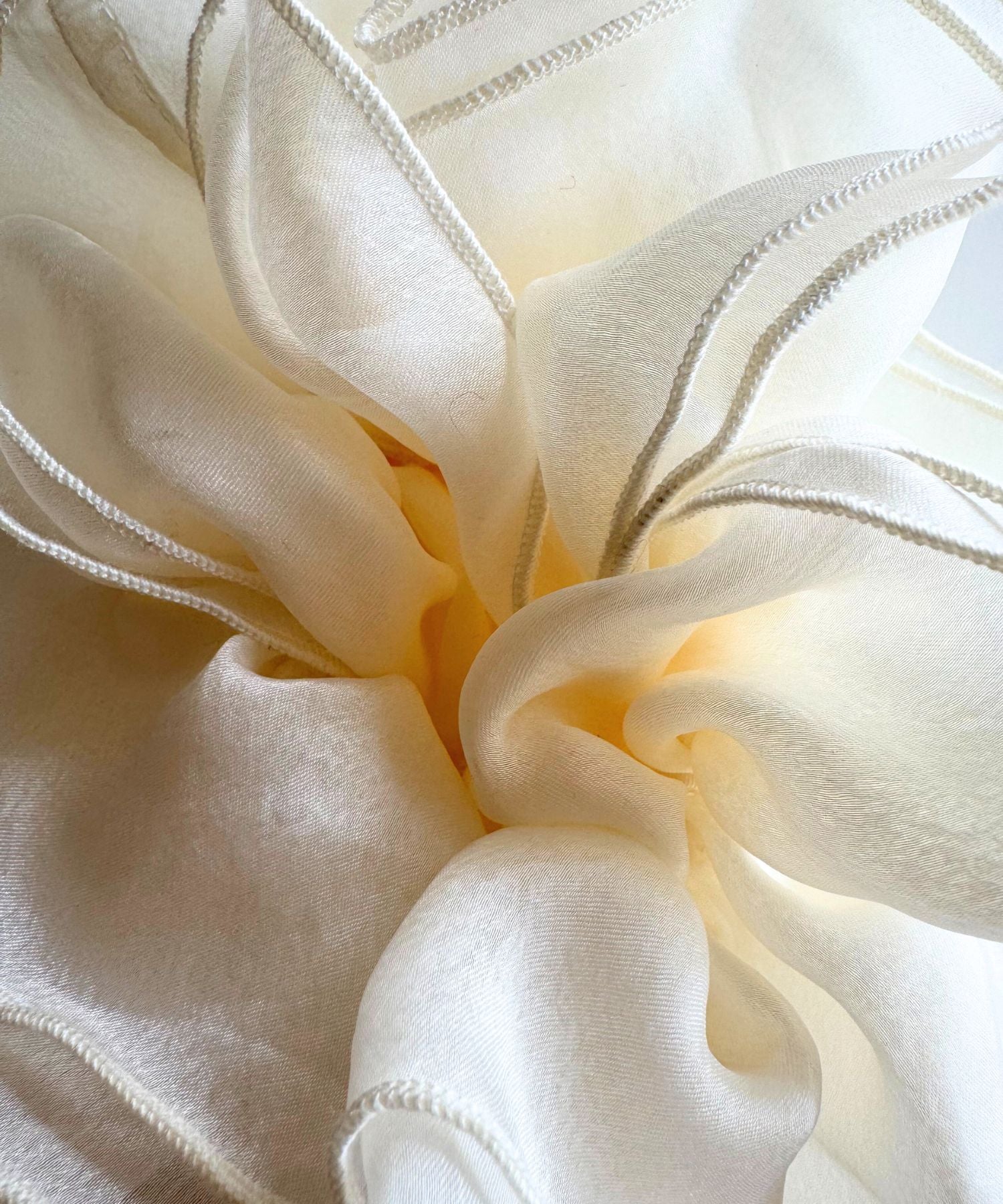 オーガンジーシュシュ