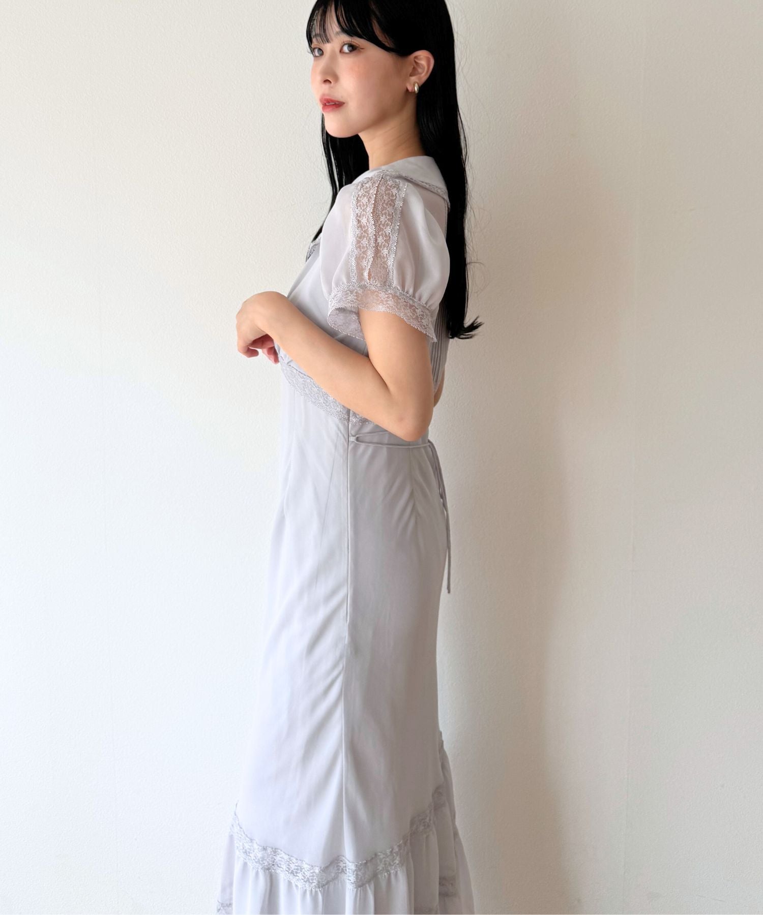 シフォンレースカラーワンピース
