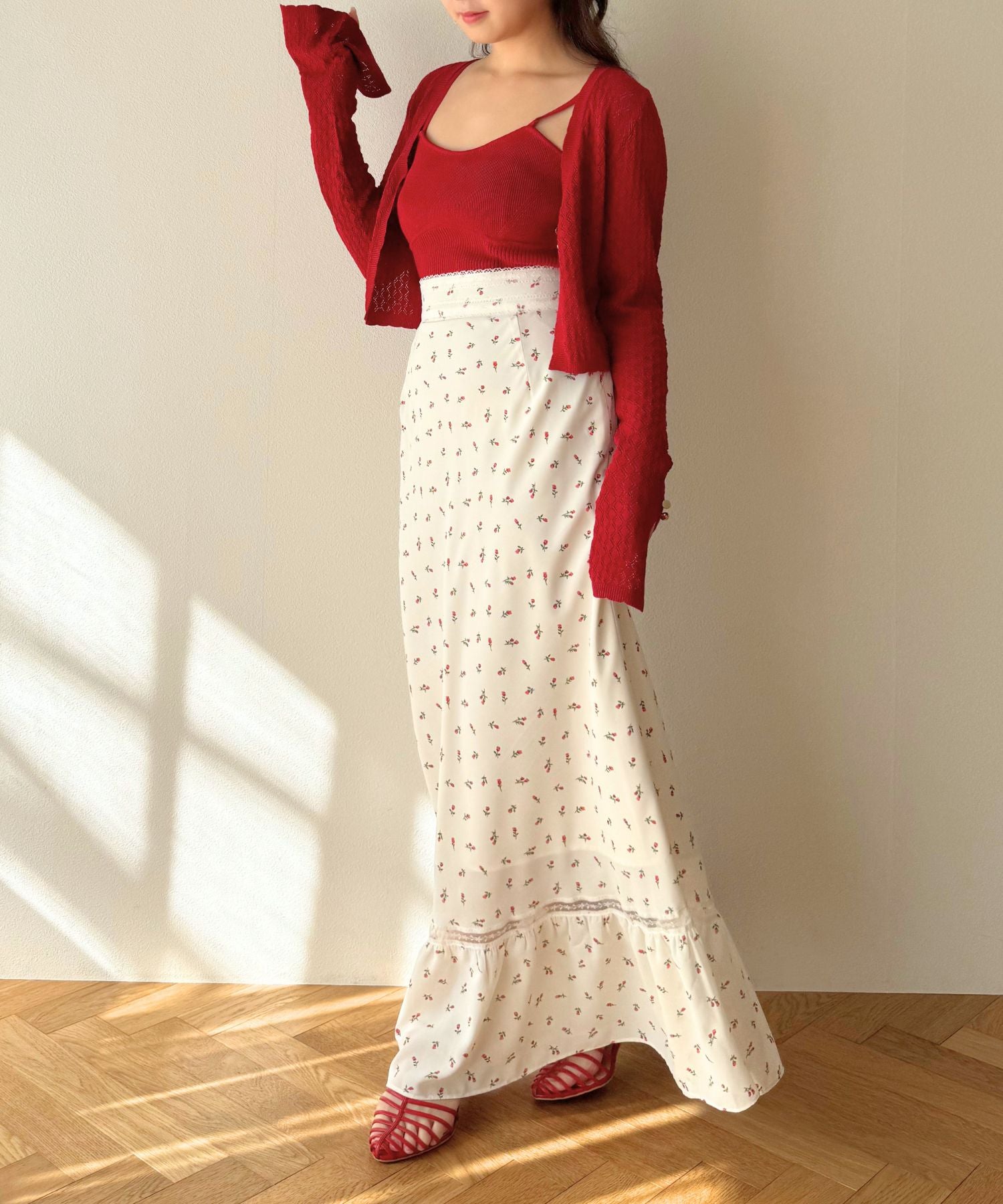 ミニフラワーレーススカート