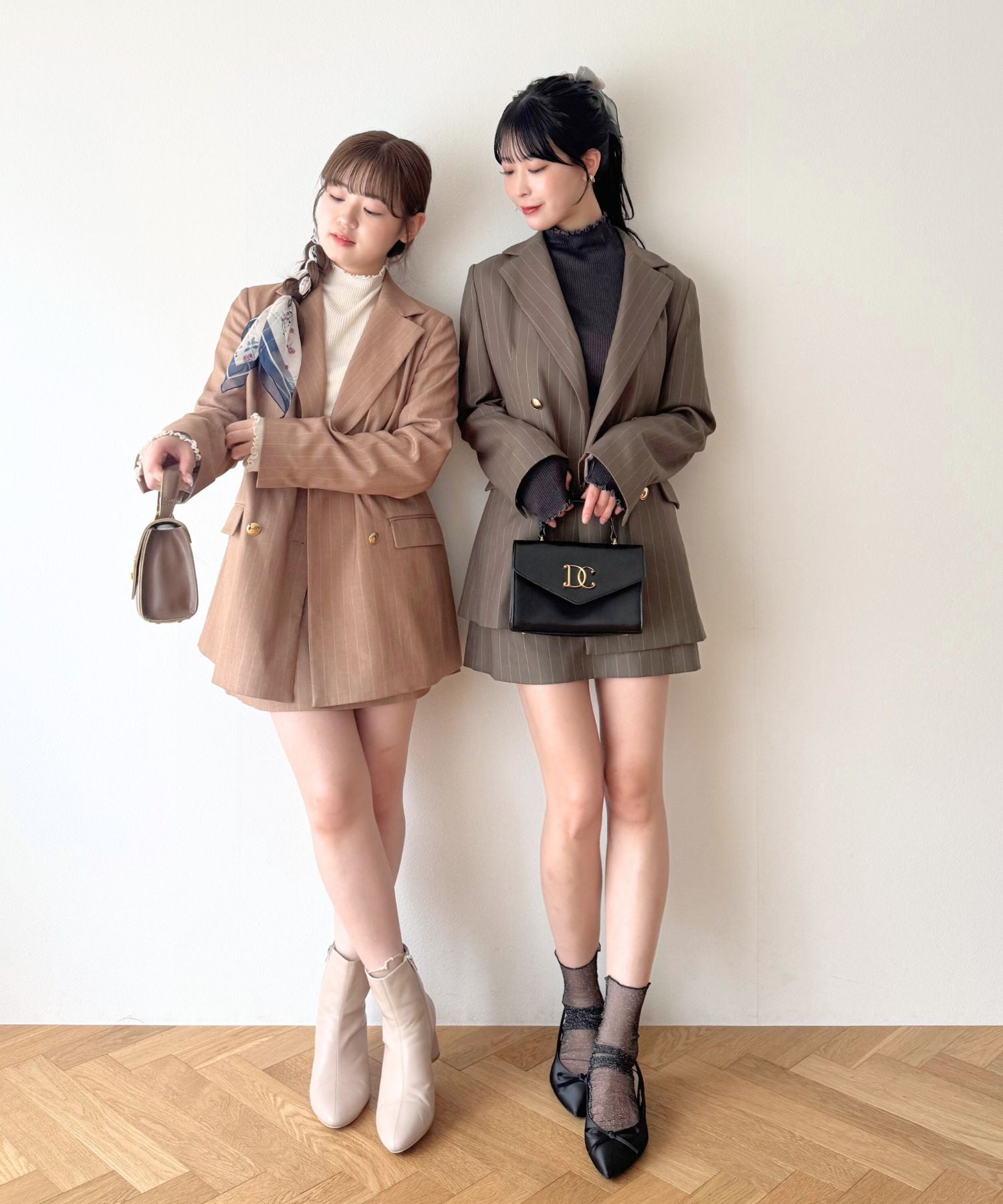 ストライプタックミニスカート