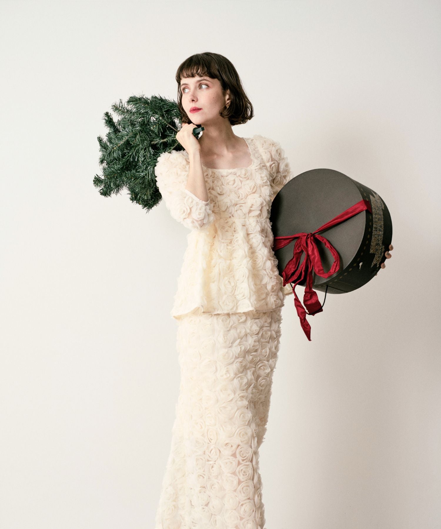 刺繡蕾絲半身裙