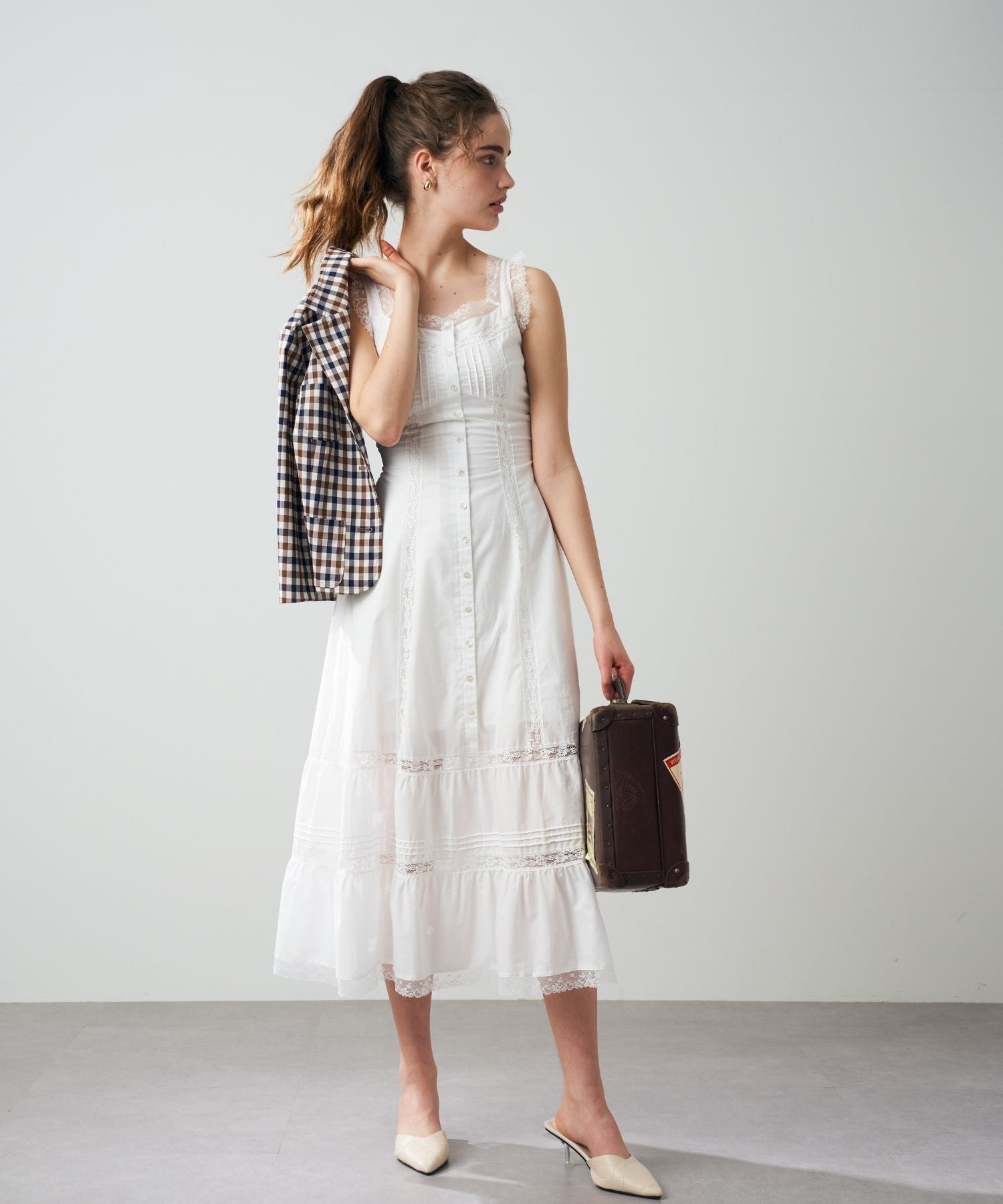 レースミックスフレアワンピース