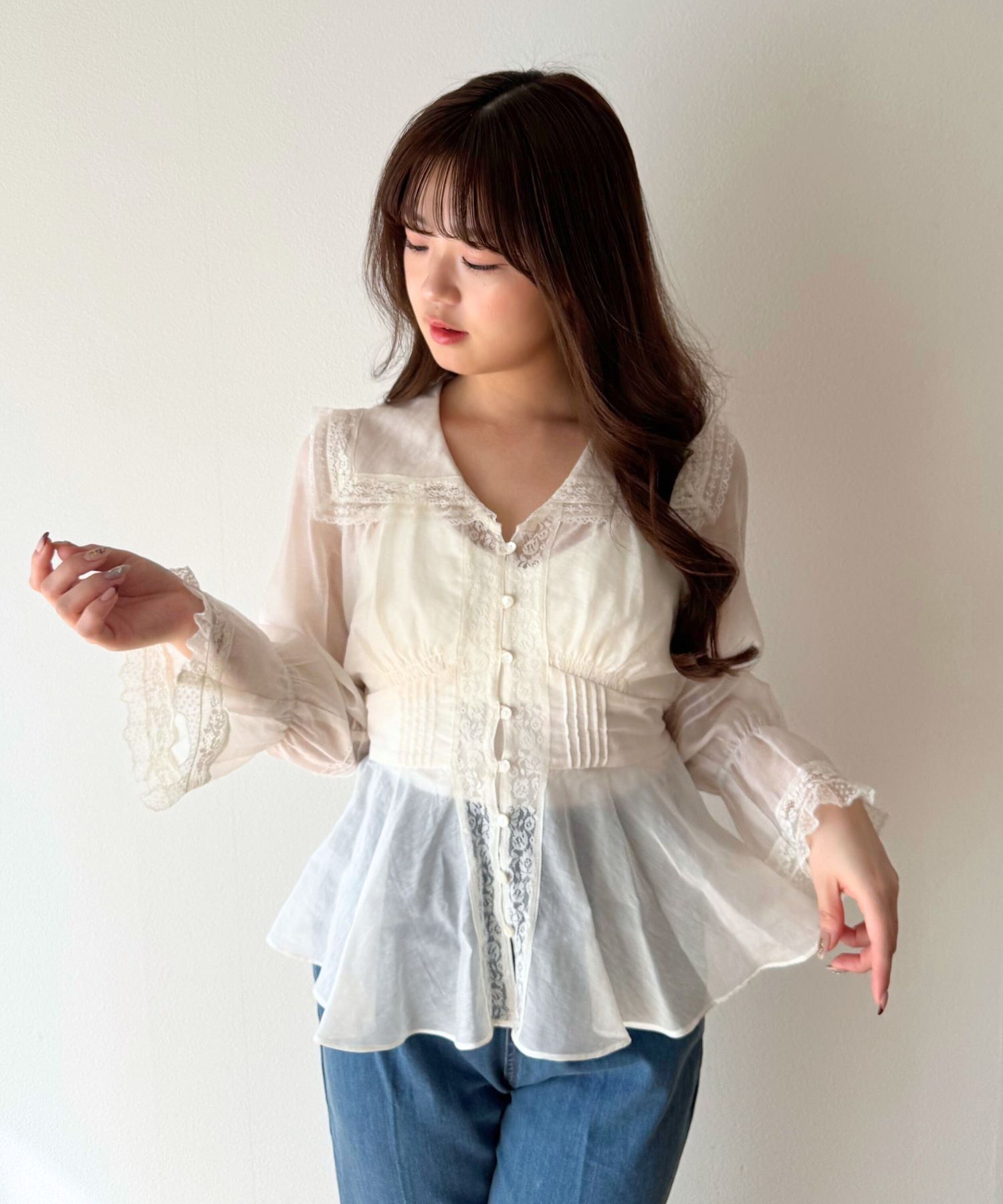 【予約】セーラーカラーレースブラウス