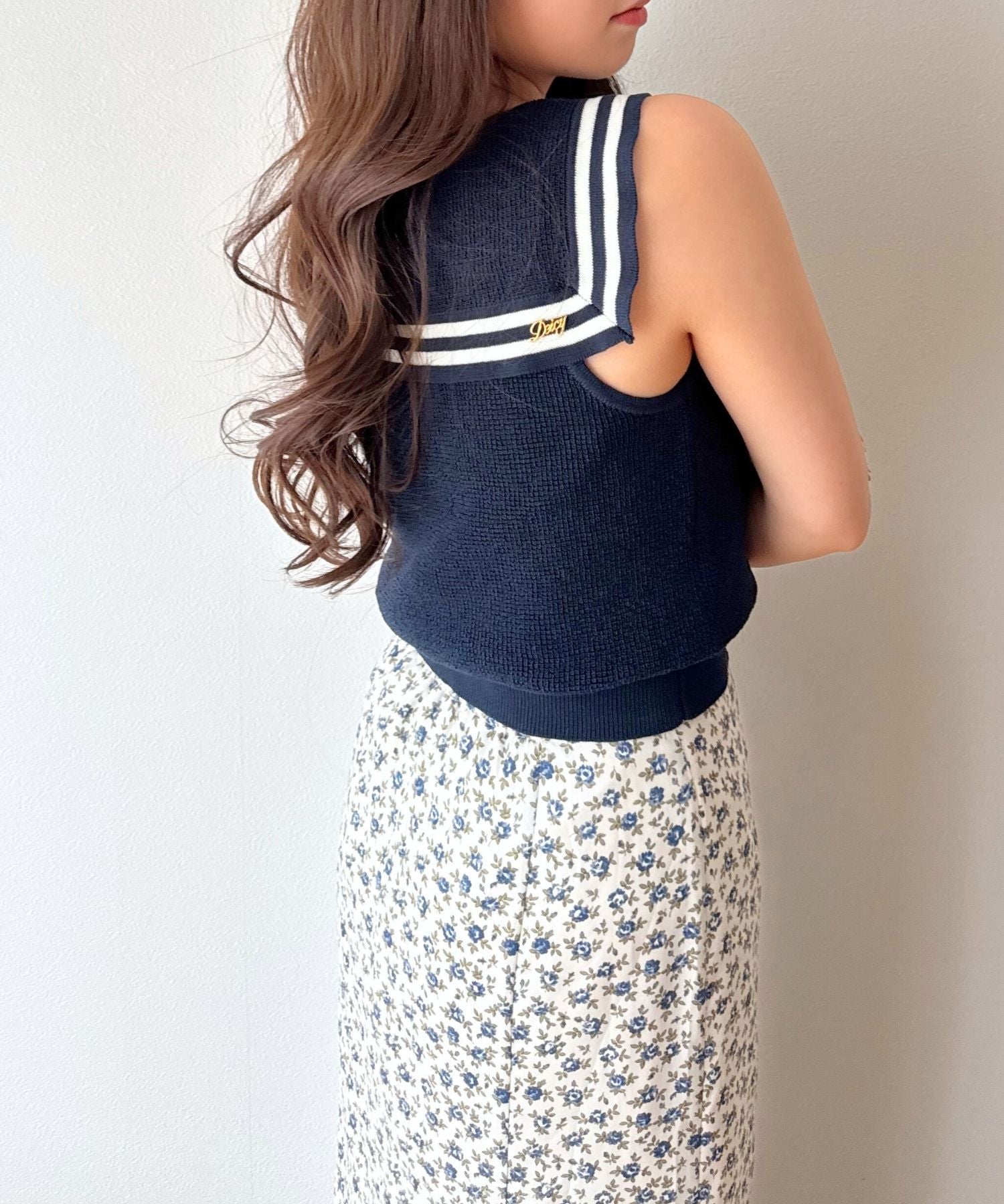 セーラーカラーマリンニット