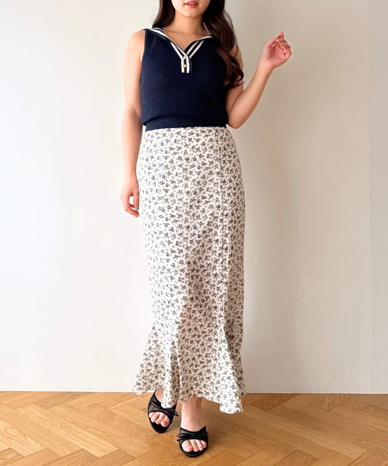 セーラーカラーマリンニット